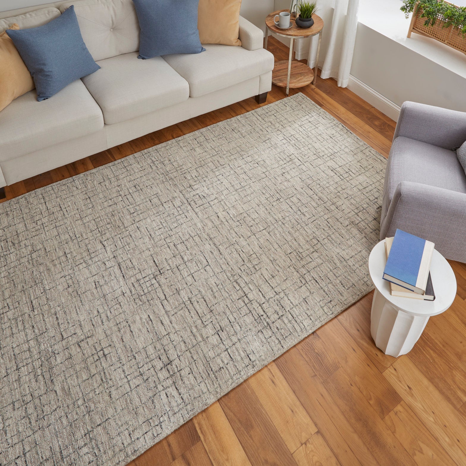 Feizy Belfort 8667F Transitional Solid Rug in Ivory/Gray/Taupe - Image 3