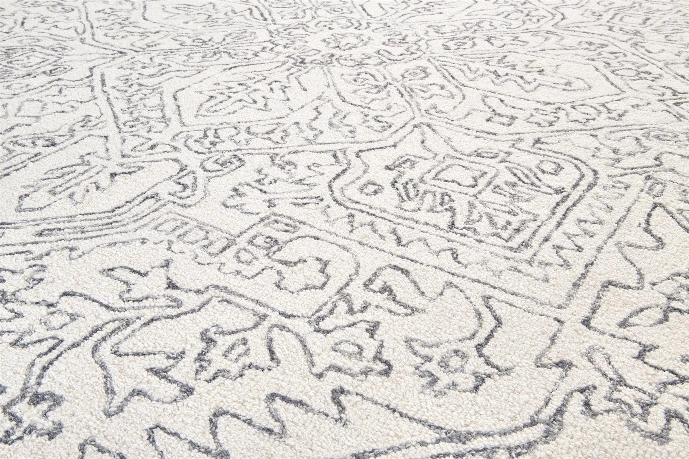 Feizy Belfort 8778F Rug in Ivory/Charcoal - Image 9