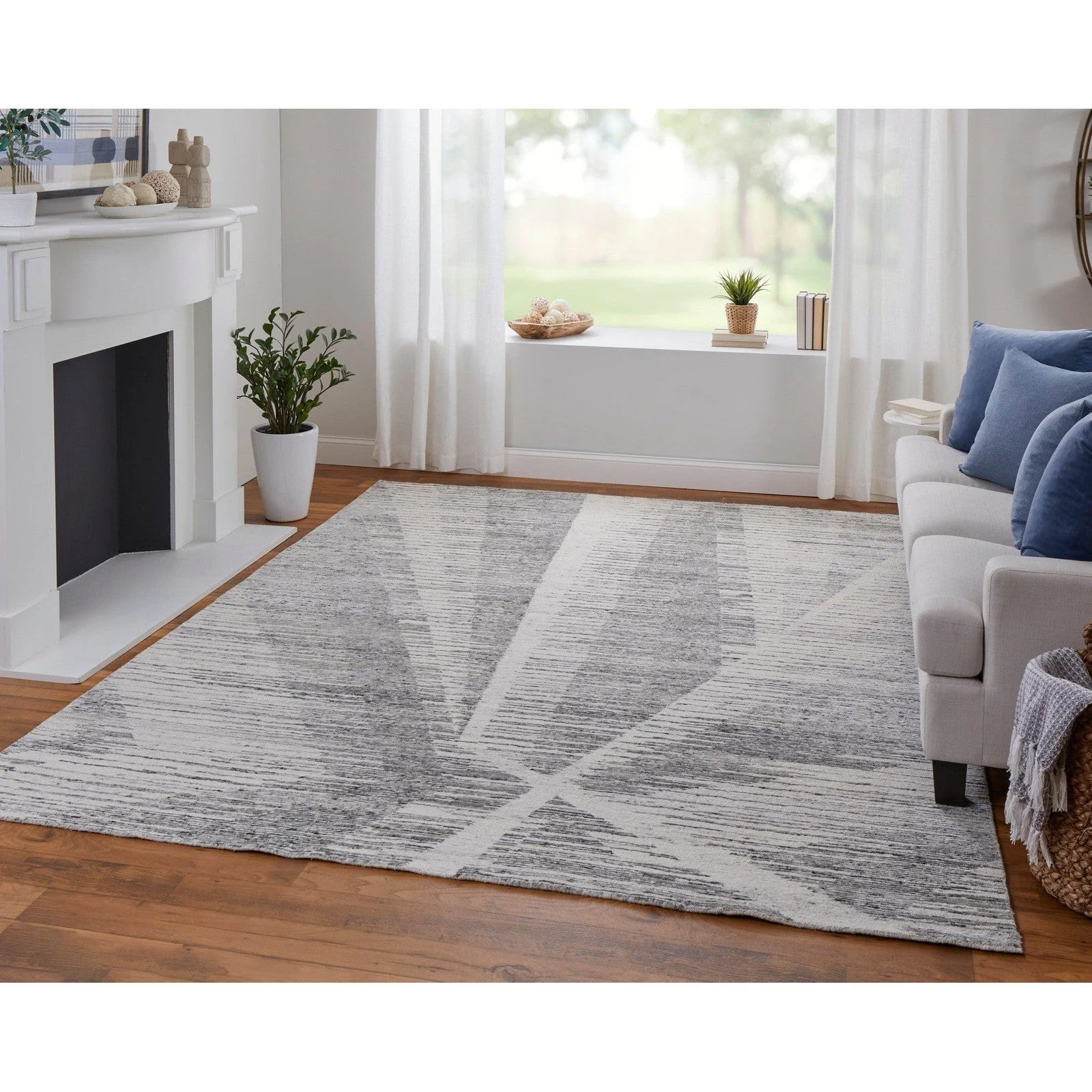 Feizy Brighton 69CHF Modern Abstract in Ivory/Gray - Image 3