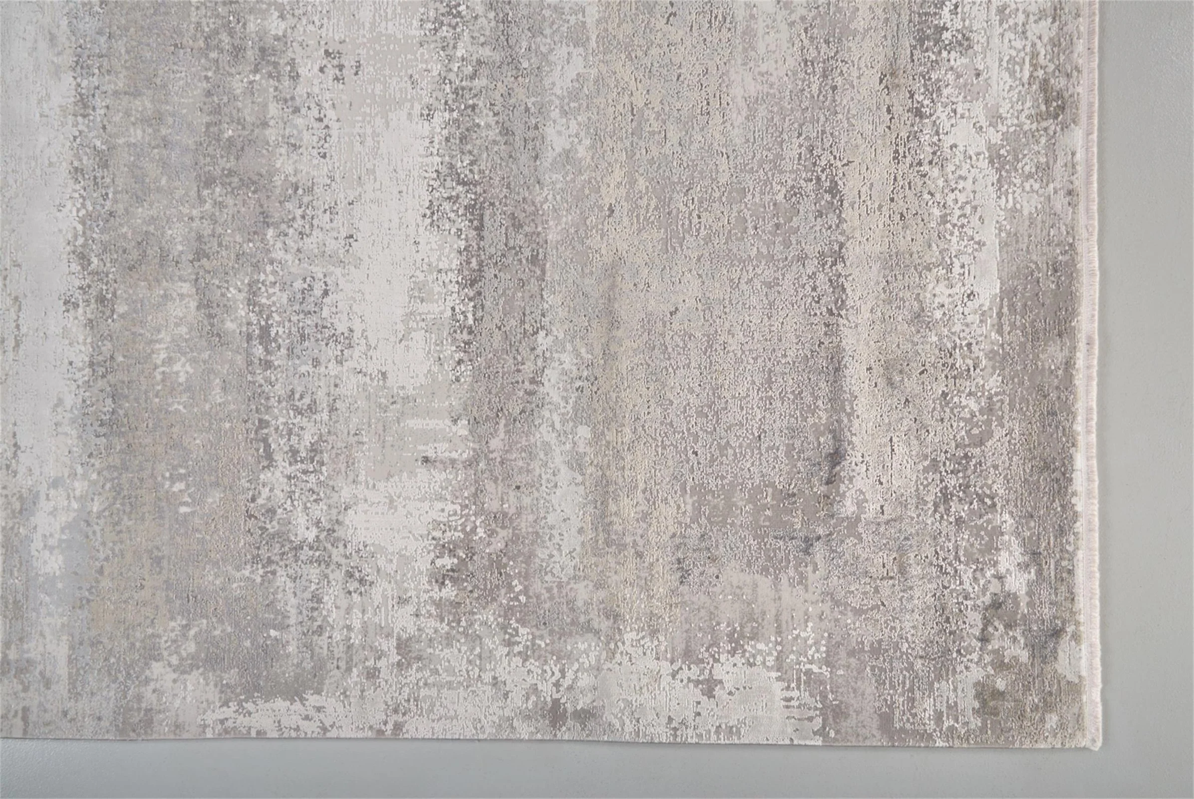 Feizy Cadiz 3888F Rug in Light Gray - Image 3