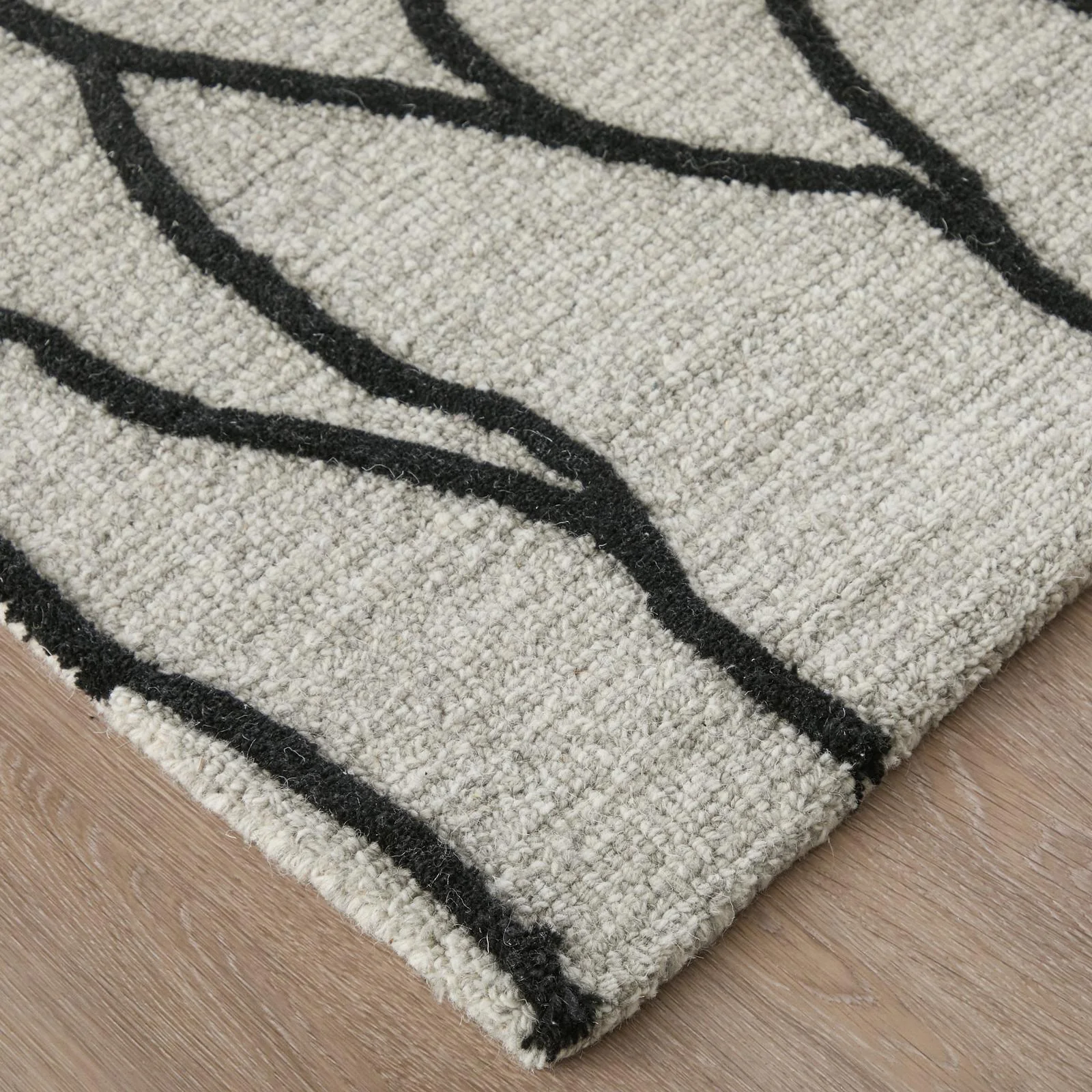 Feizy Enzo 8734F Transitional Abstract Rug - Image 6