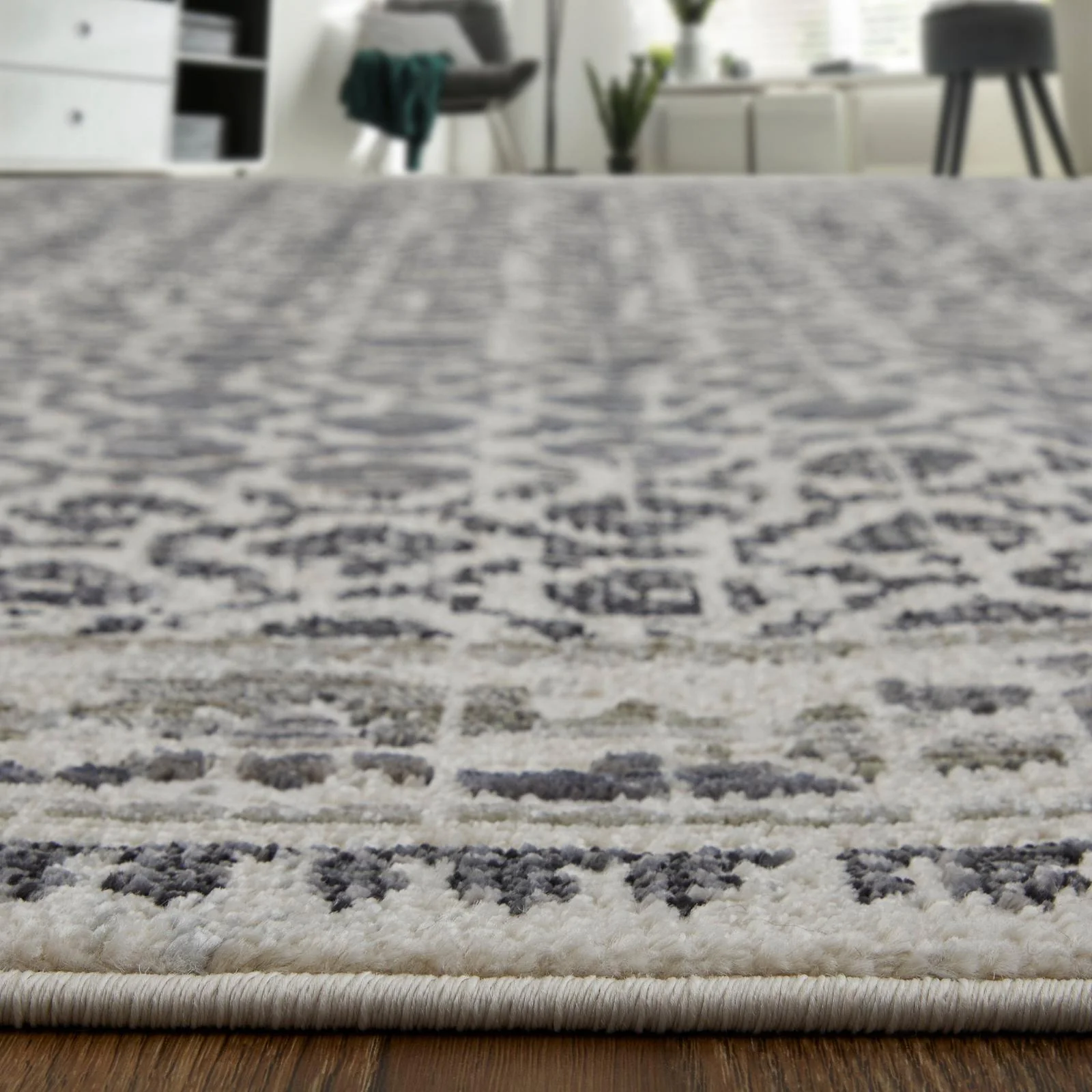 Feizy Kano 3874F Transitional Distressed Rug in Ivory/Taupe/Gray - Image 9