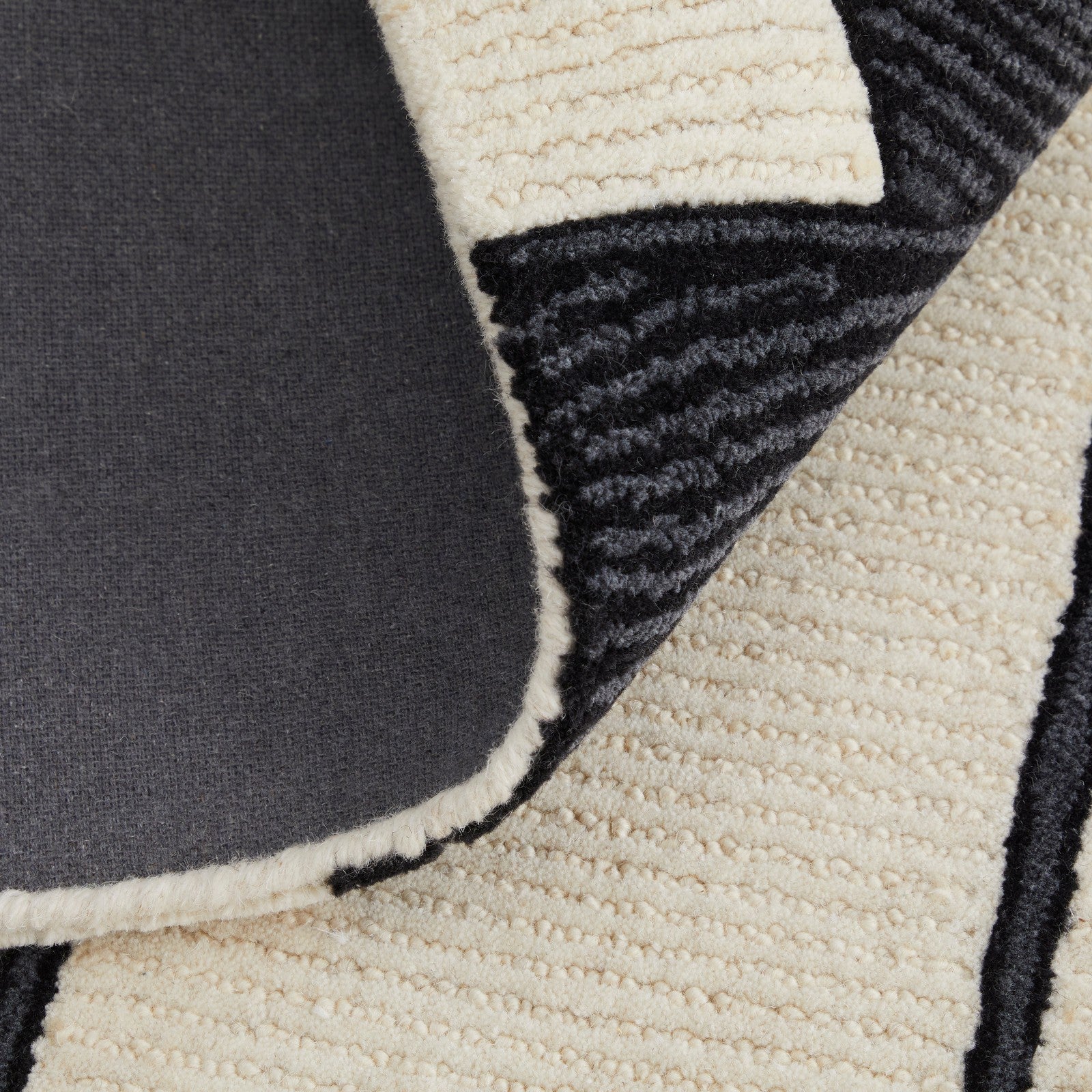 Feizy Maguire 8905F Transitional Abstract Rug in Ivory/Gray/Black - Image 4