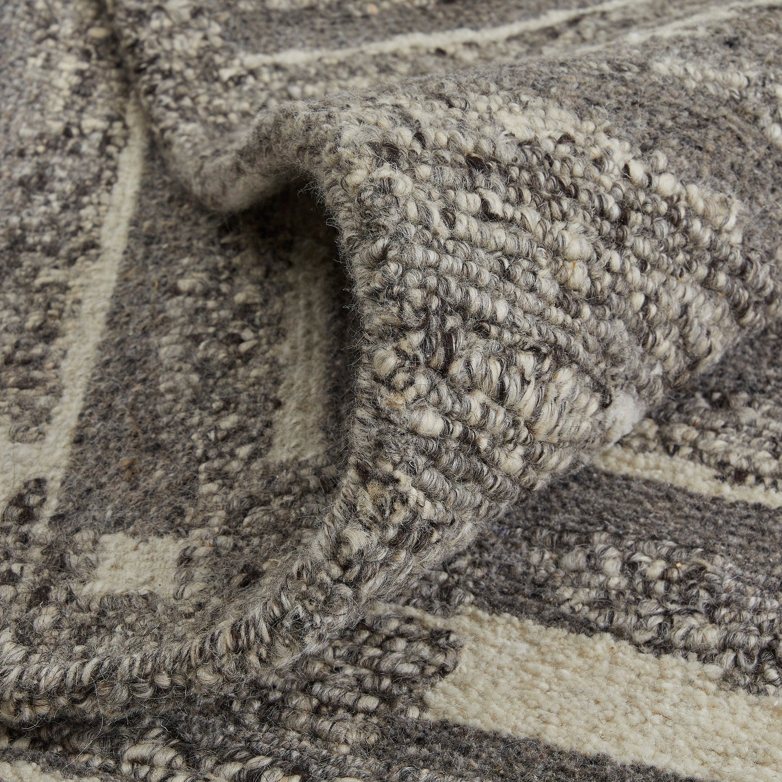 Feizy Navaro 8914F Modern Abstract Rug in Gray/Taupe/Ivory - Image 4