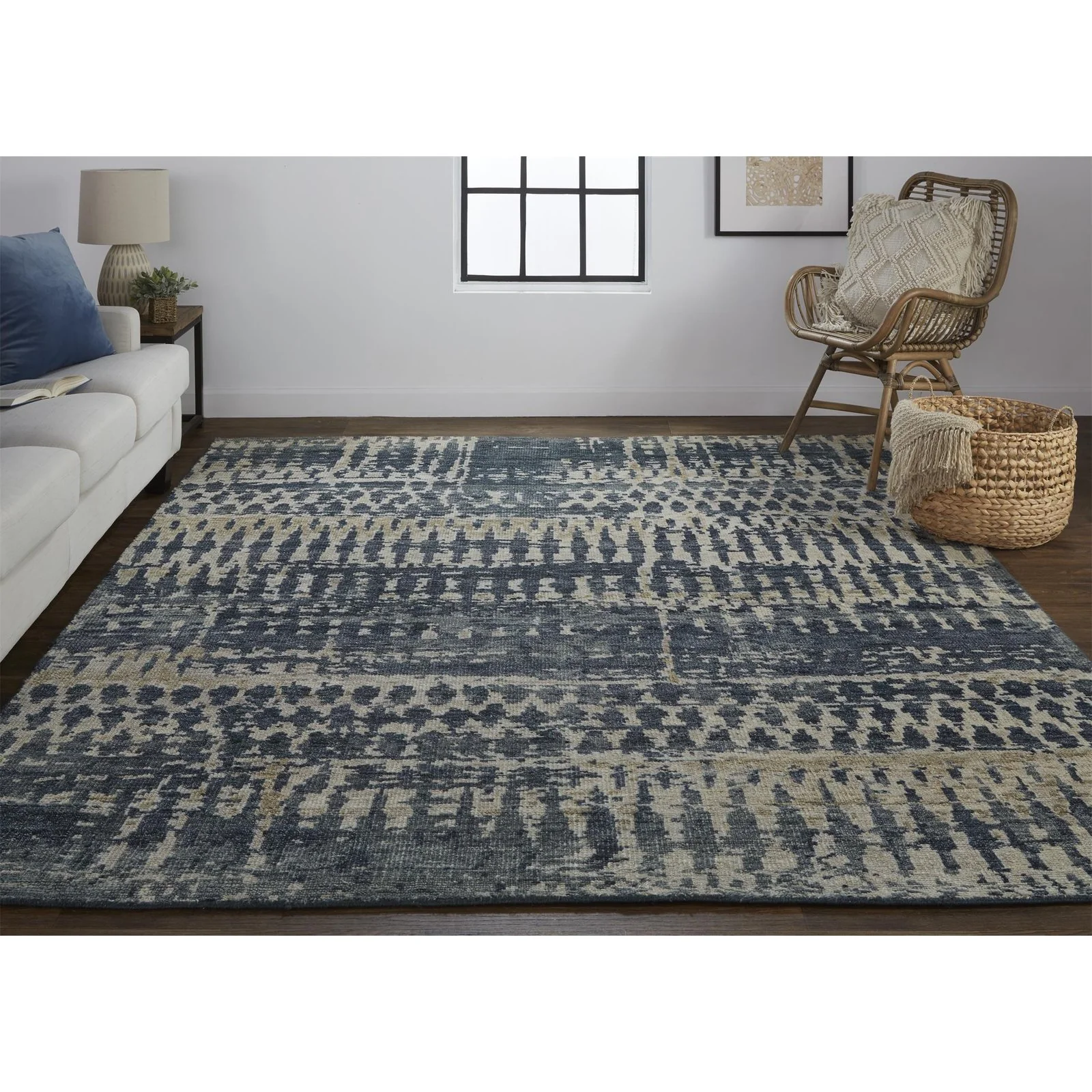Feizy Palomar 6632F Rug - Image 3