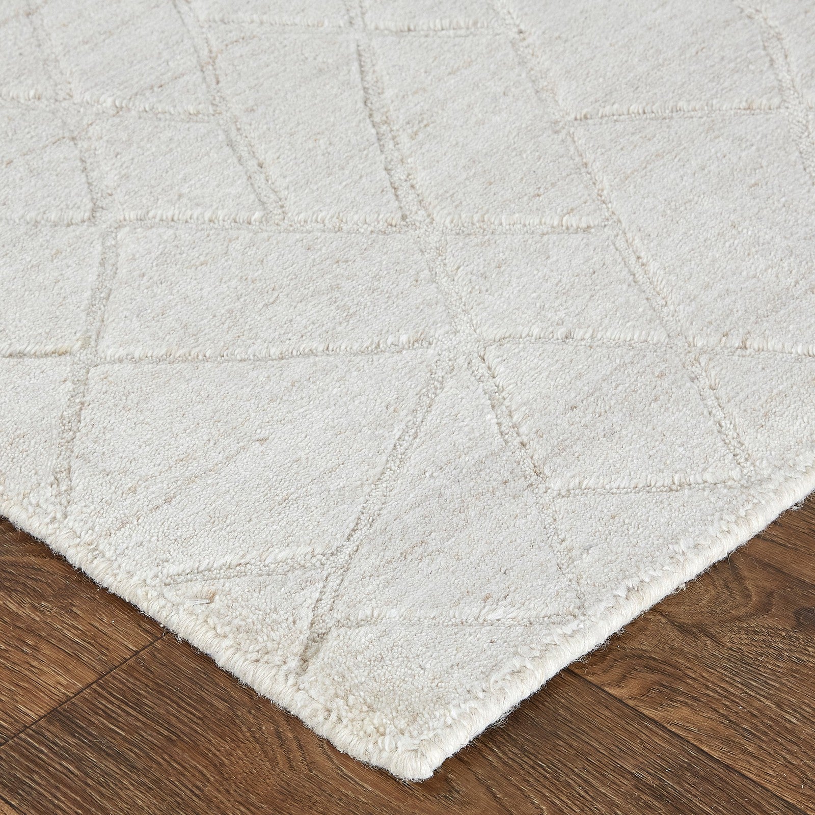 Feizy Redford 8846F Transitional Solid in Ivory/Gray - Image 3