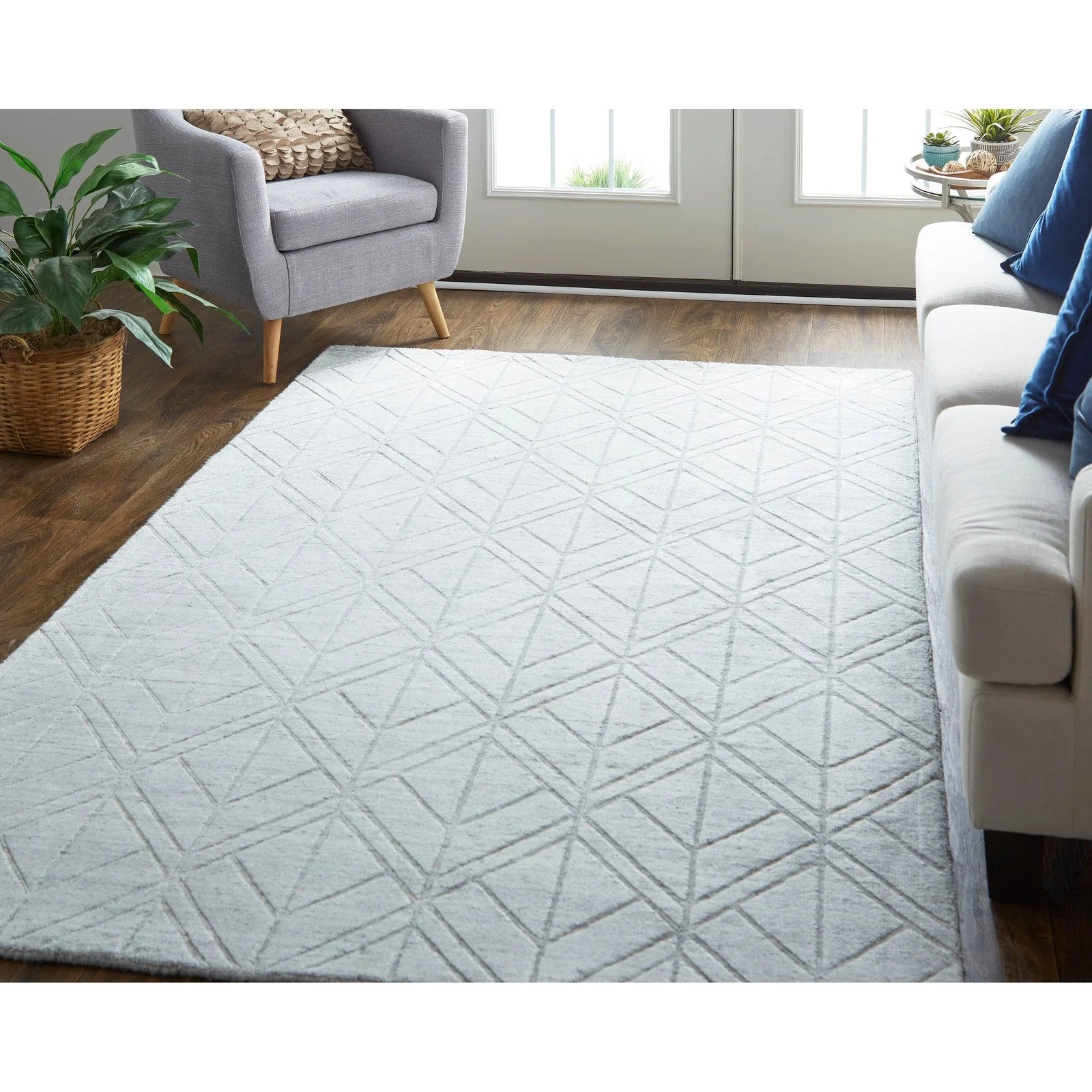 Feizy Redford 8847F Transitional Solid in White/Silver - Image 3