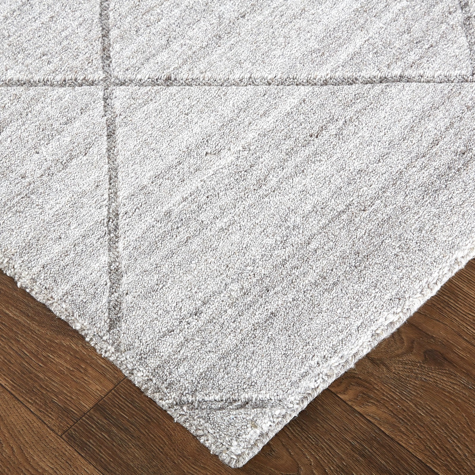 Feizy Redford 8848F Transitional Solid in Ivory/Silver - Image 2