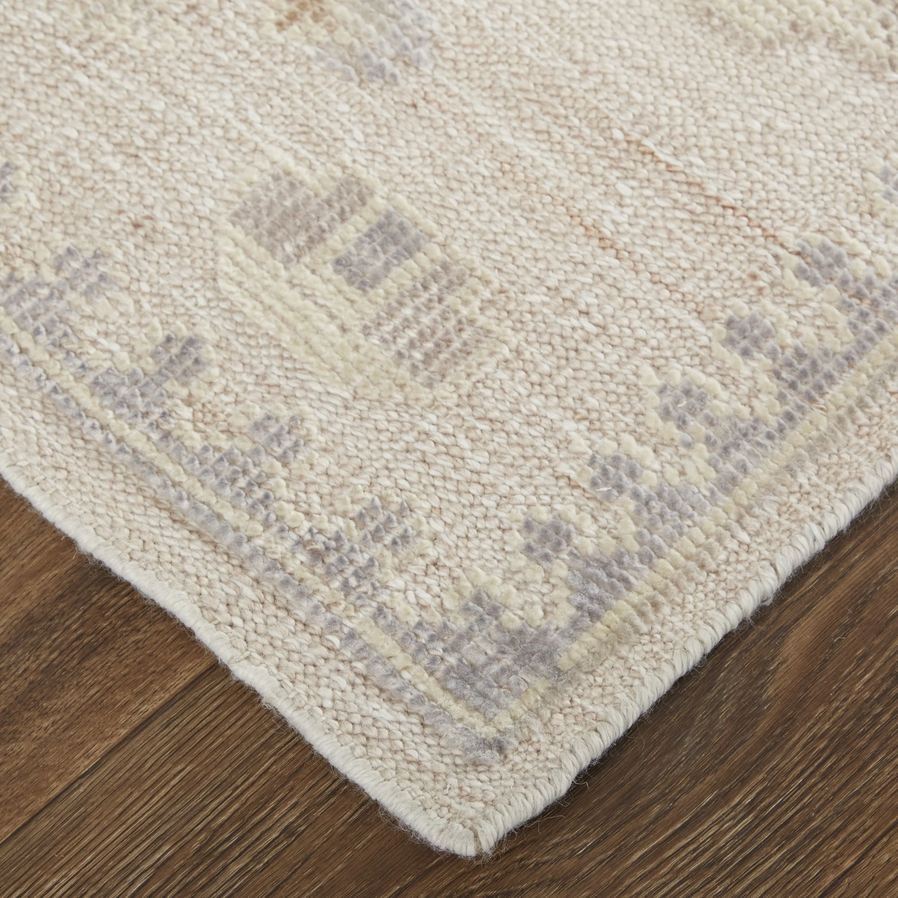Feizy Wendover 6858F Rug in Tan / Gray - Image 5