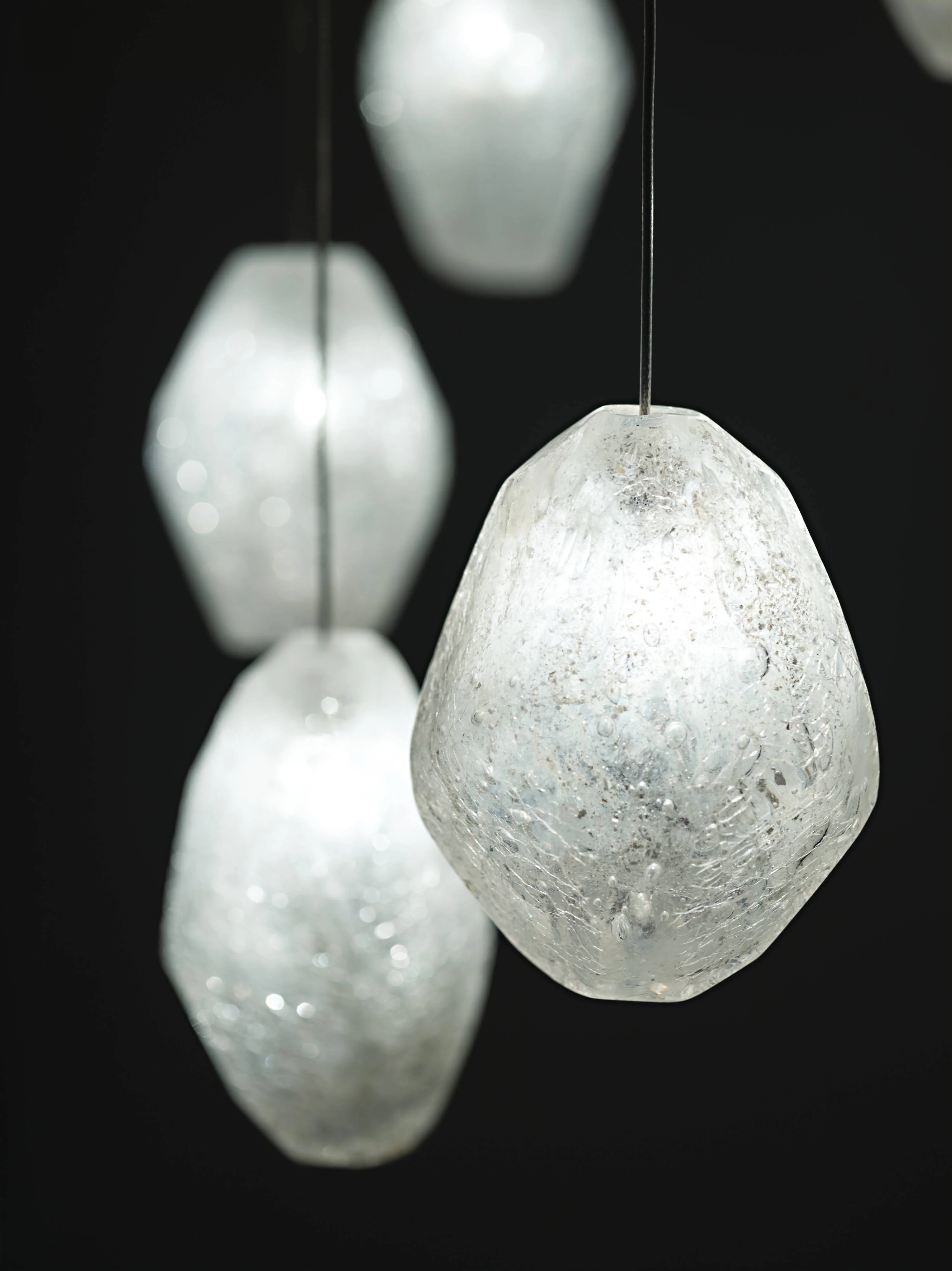 Fine Art Natural Inspirations 12" Clear Quartz Round Pendant - Image 4