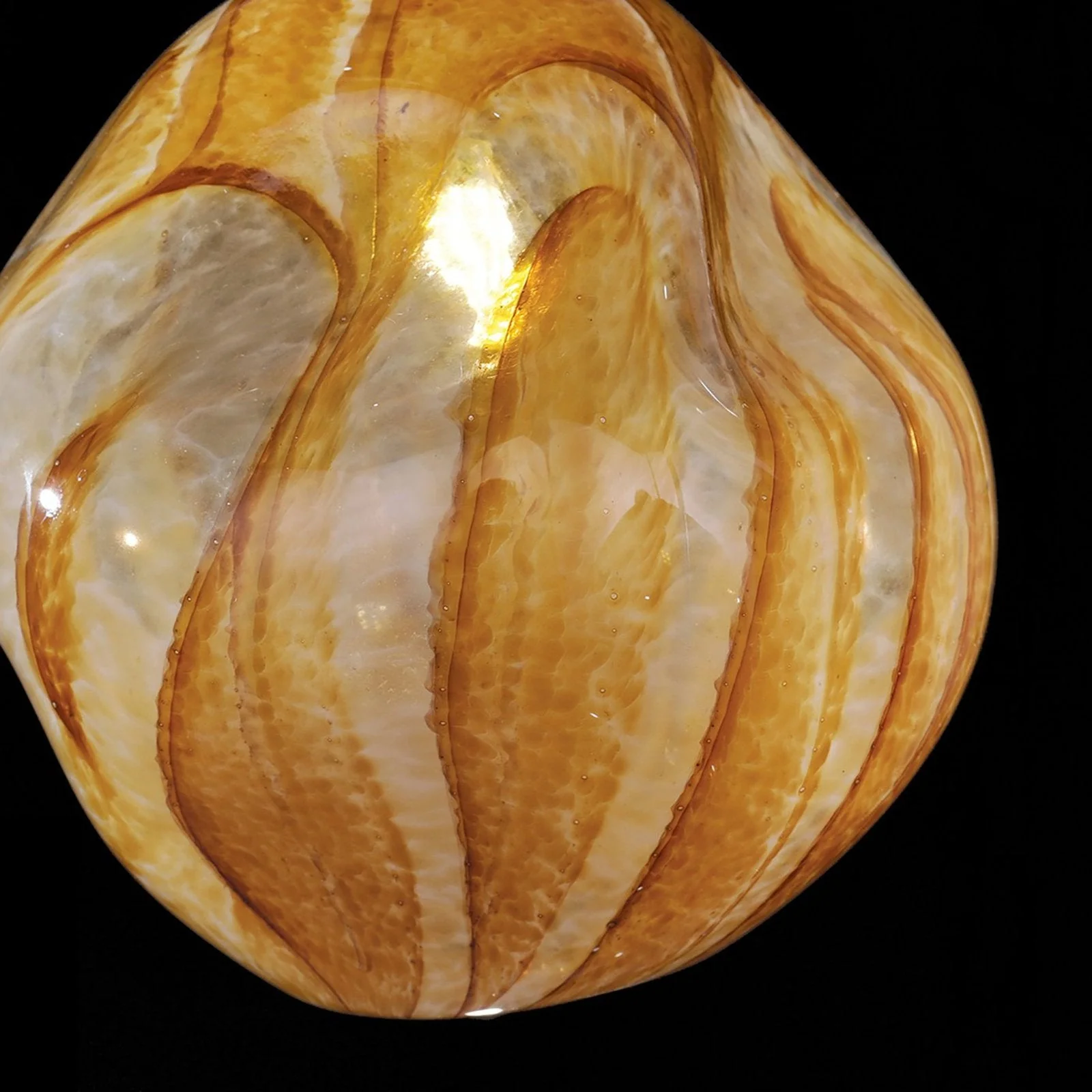 Fine Art Vesta 22" Round Pendant - Image 4