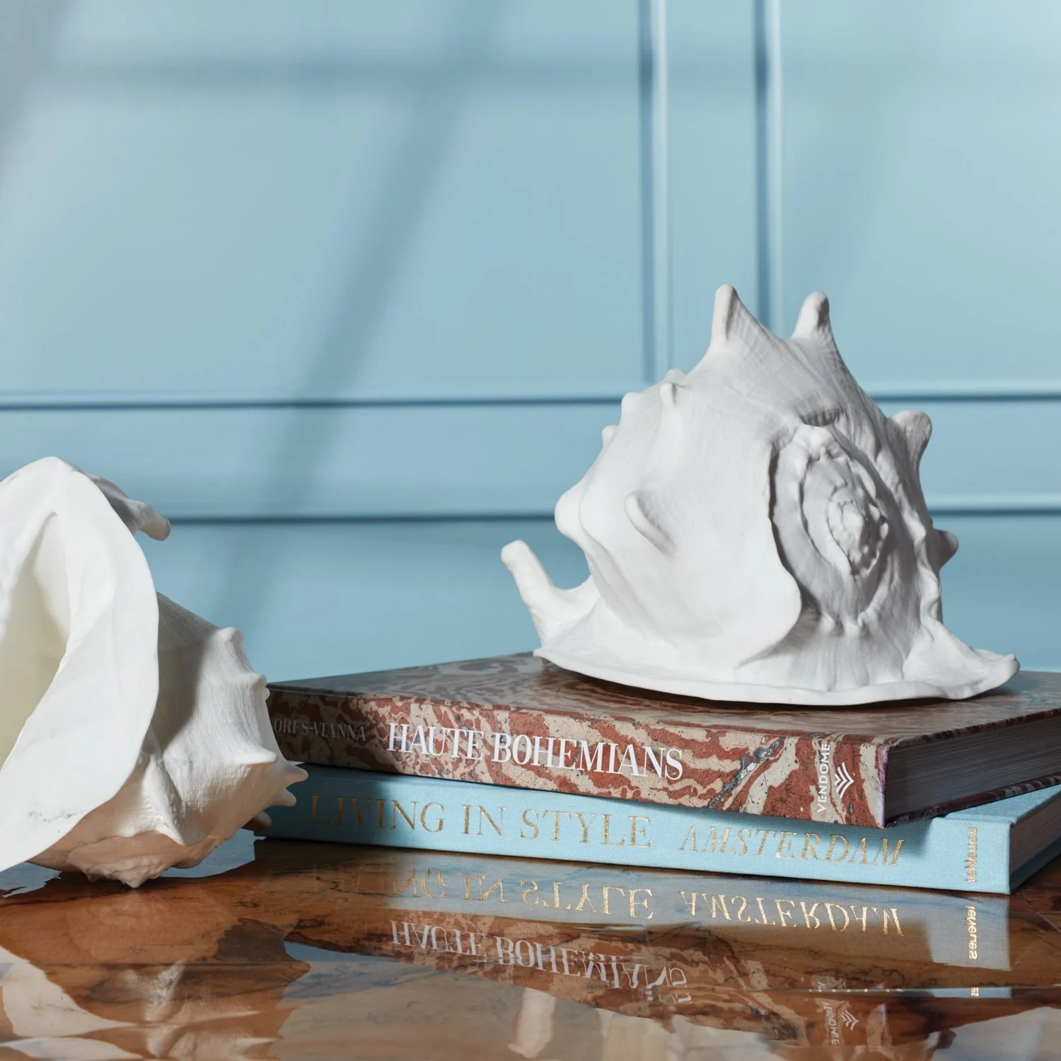Gian Porcelain Conch Sculpture - Multiple of 2 - Image 2