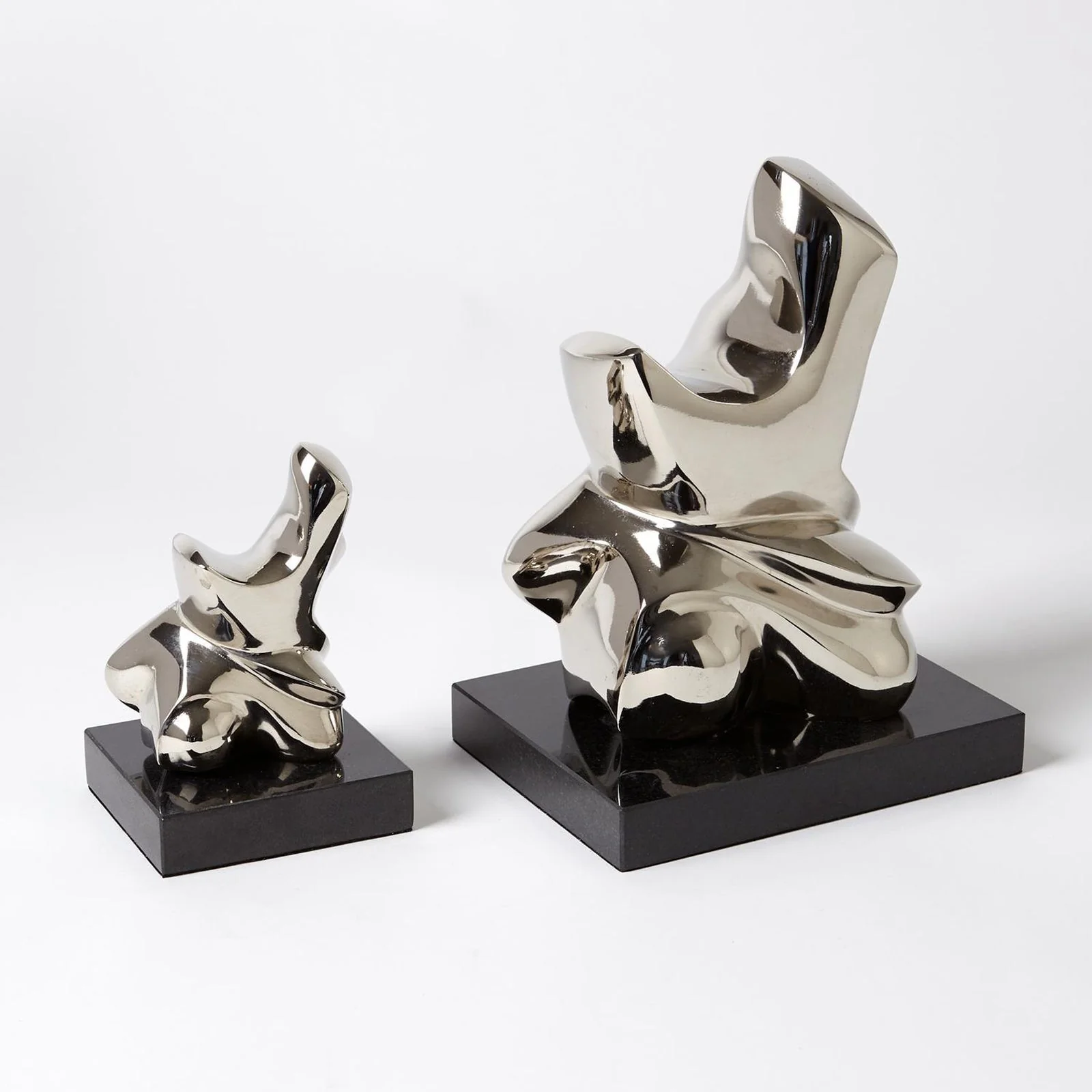 Global Views Abstract Figural Sculpture - Image 5
