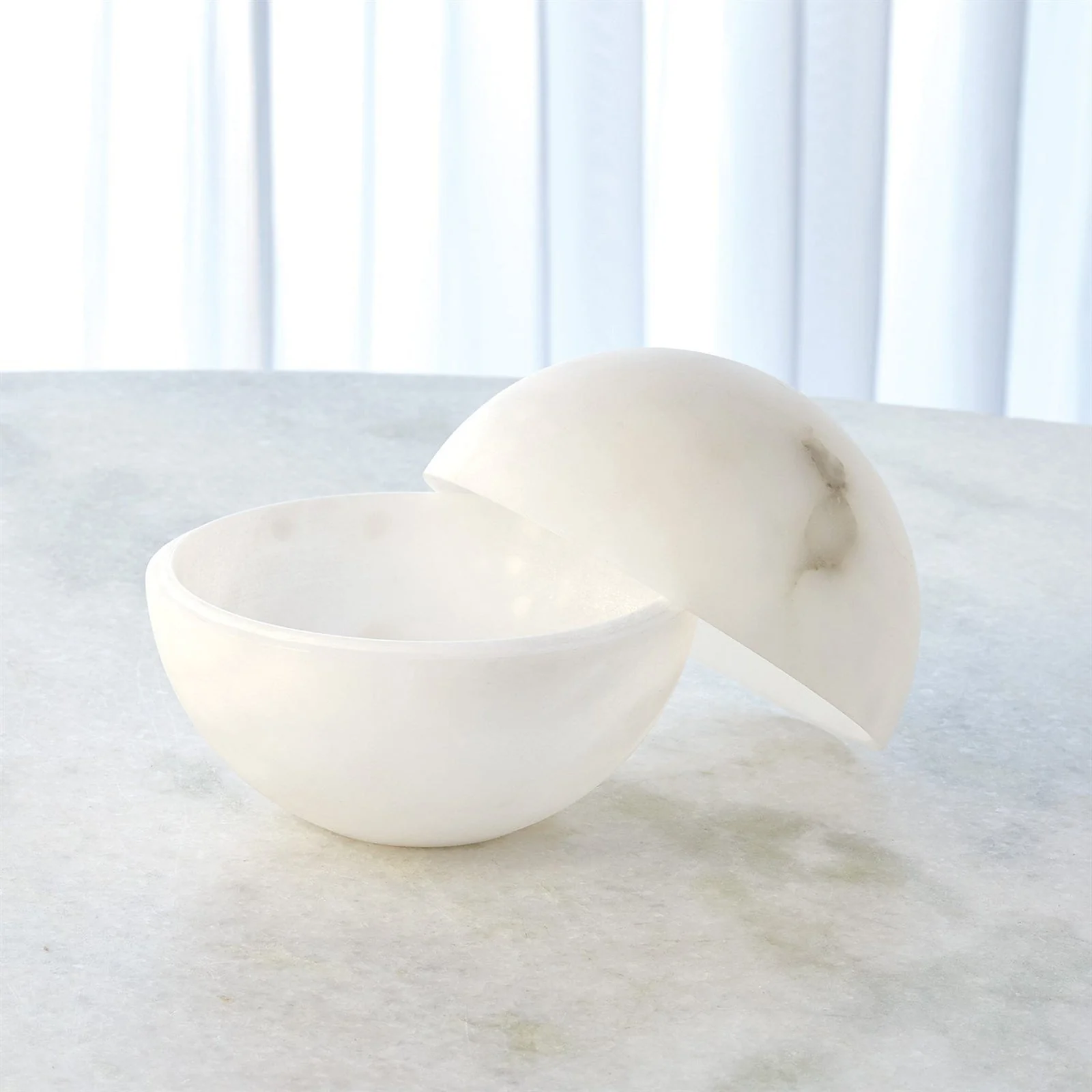 Global Views Alabaster Sphere Box White - Image 8