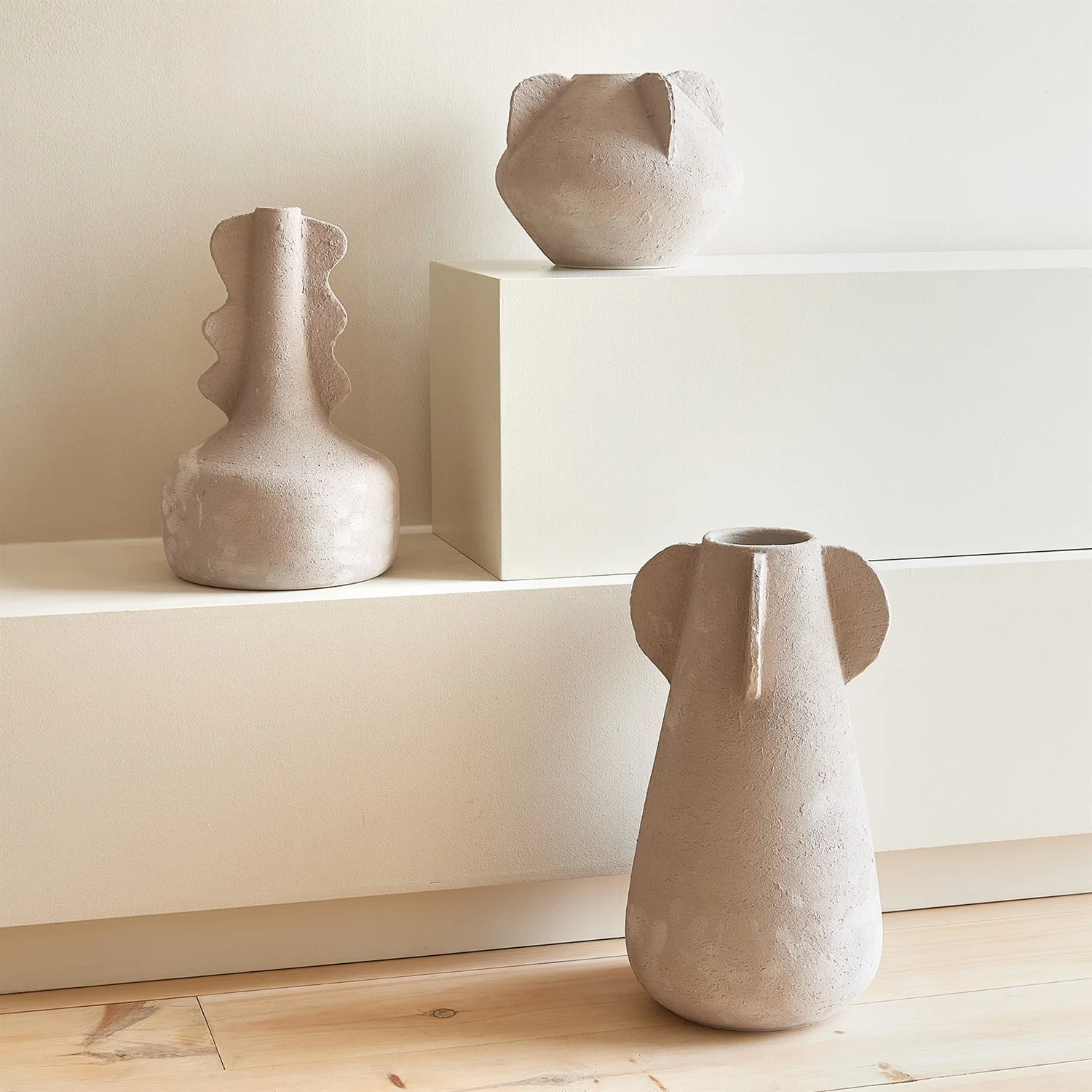 Global Views Anouar Vase - Image 4