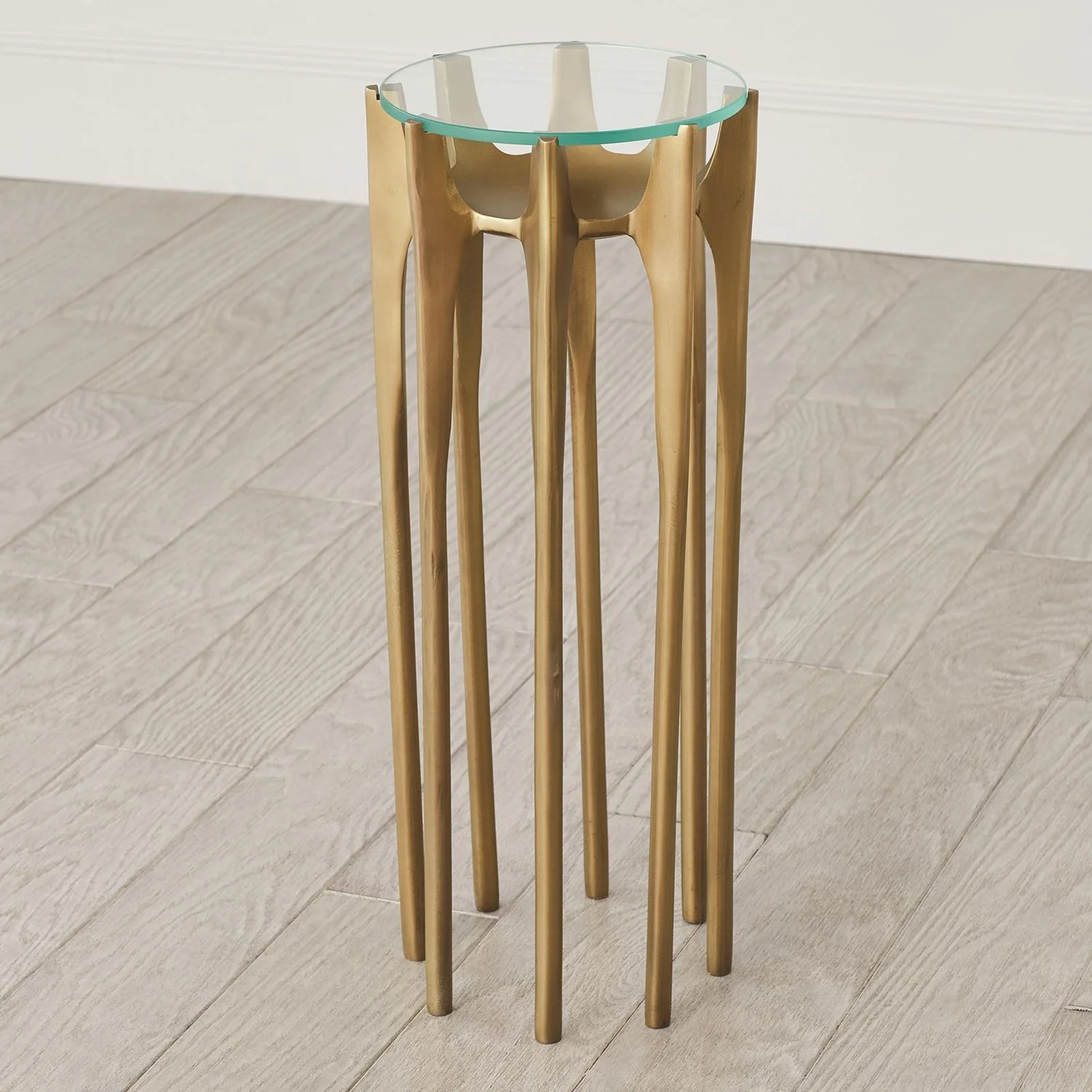 Global Views Aquilo Accent Table - Image 3