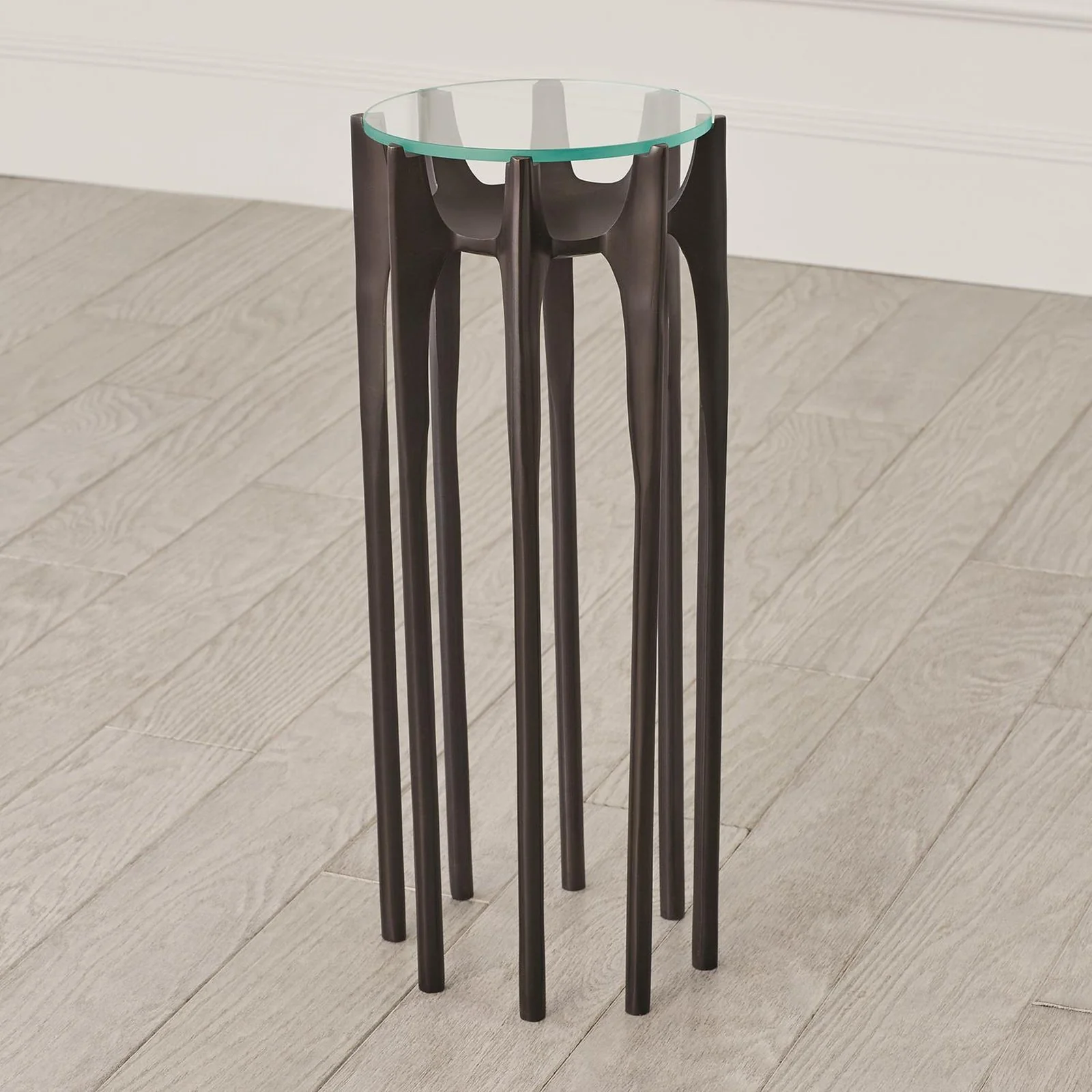 Global Views Aquilo Accent Table - Image 4