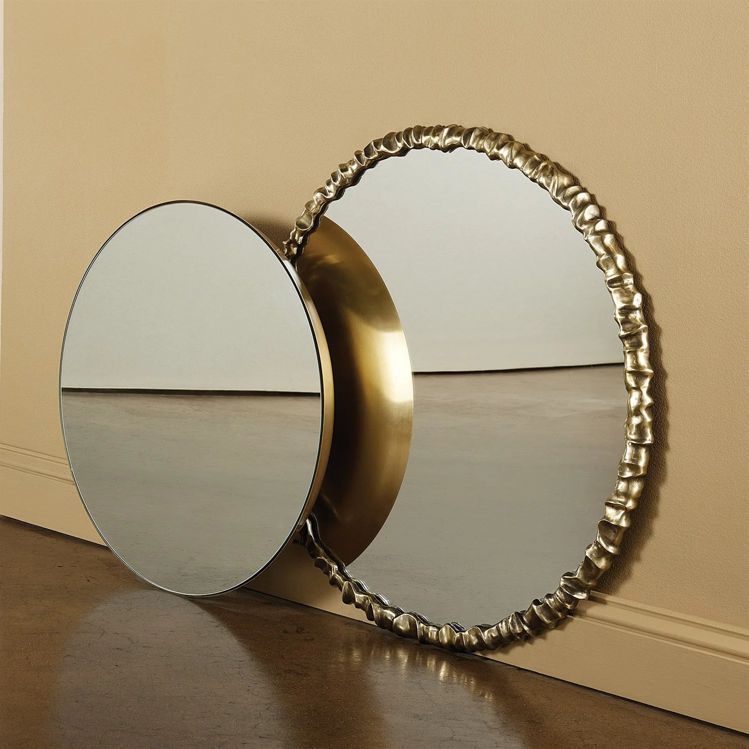 Global Views Artiste Round Mirror - Image 2