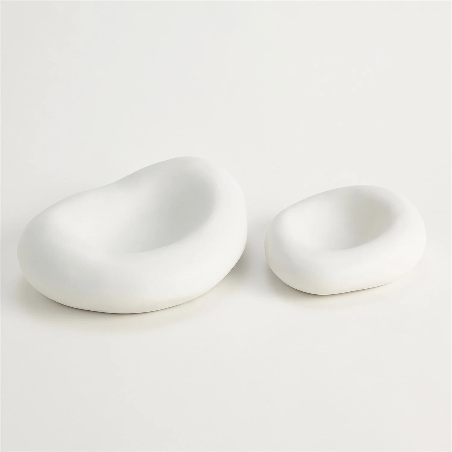 Global Views Balloon Bowl - Matte White - Image 2