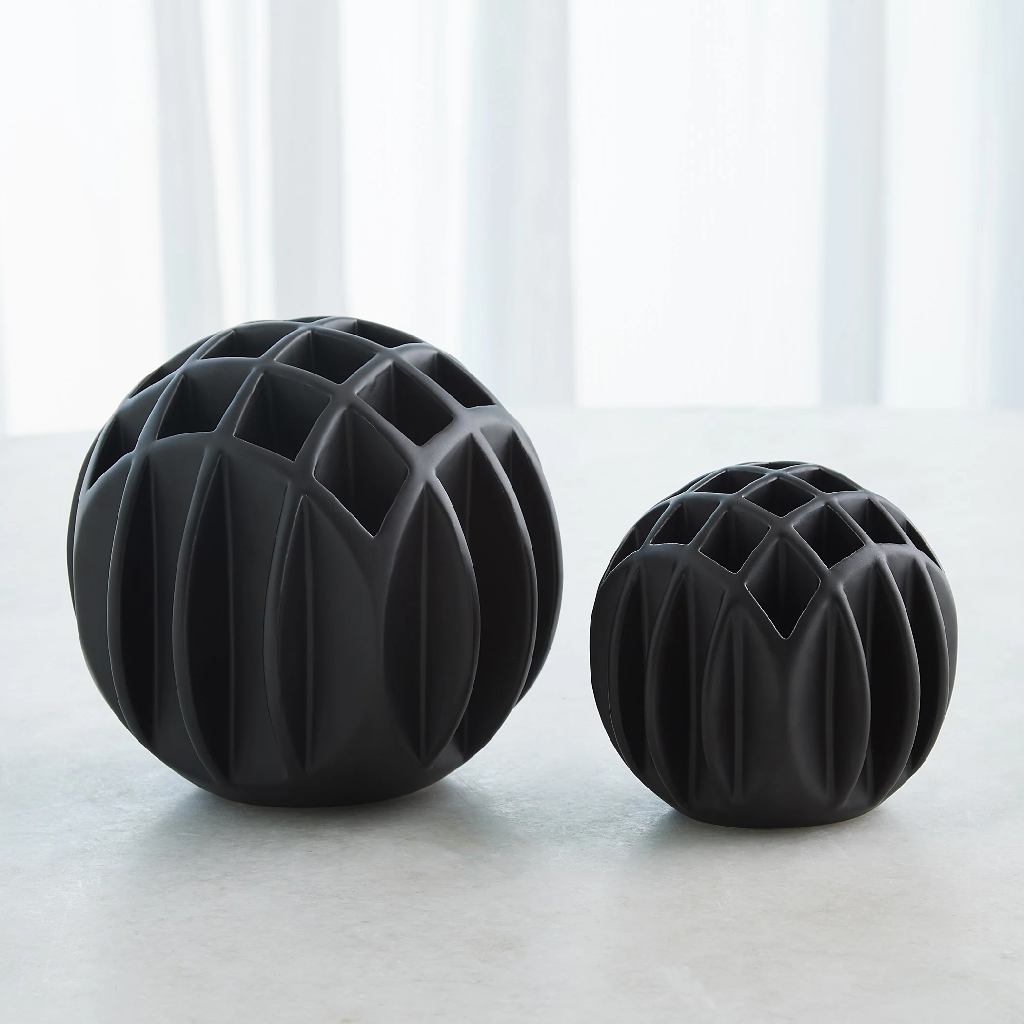 Global Views Bud Ball Vase Matte Black - Image 4