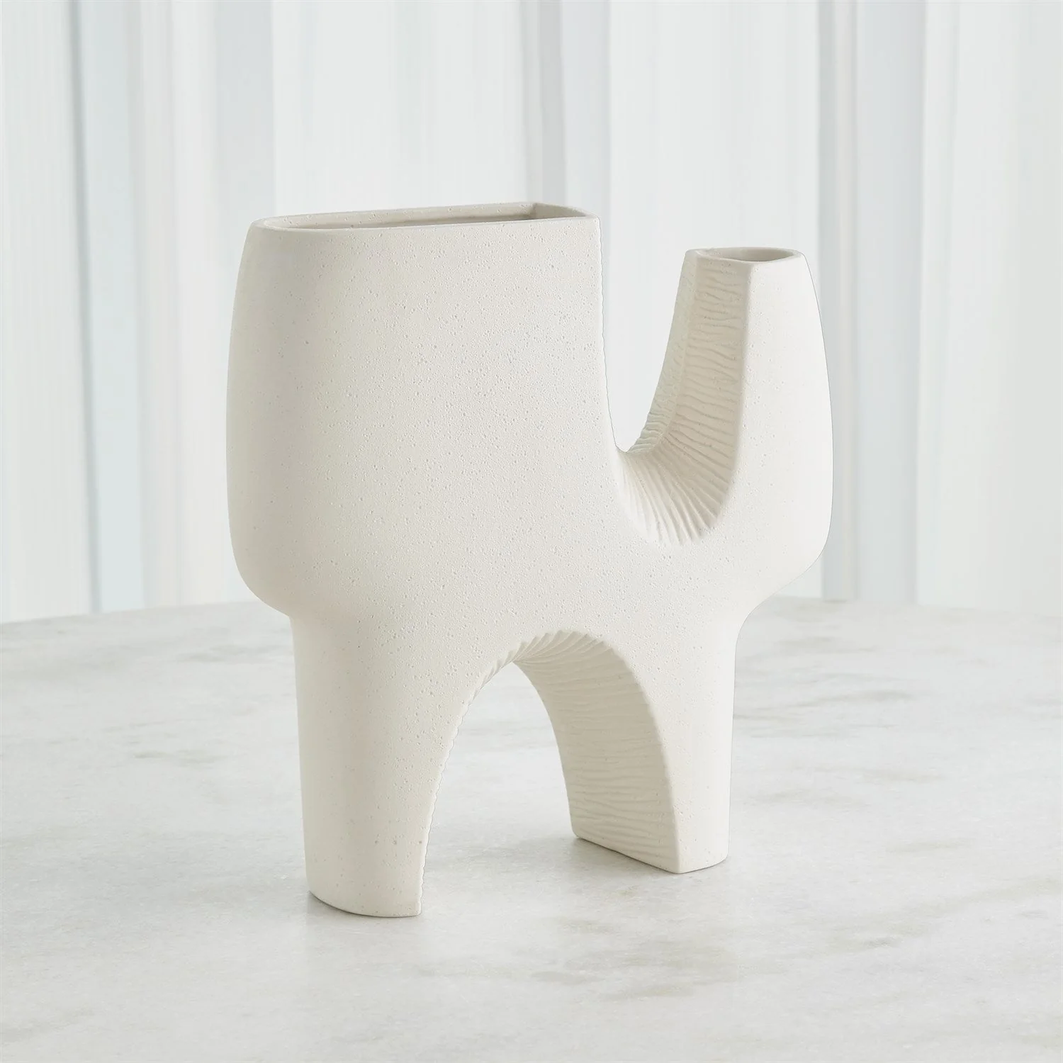 Global Views Cassel Vase - Matte White - Image 5