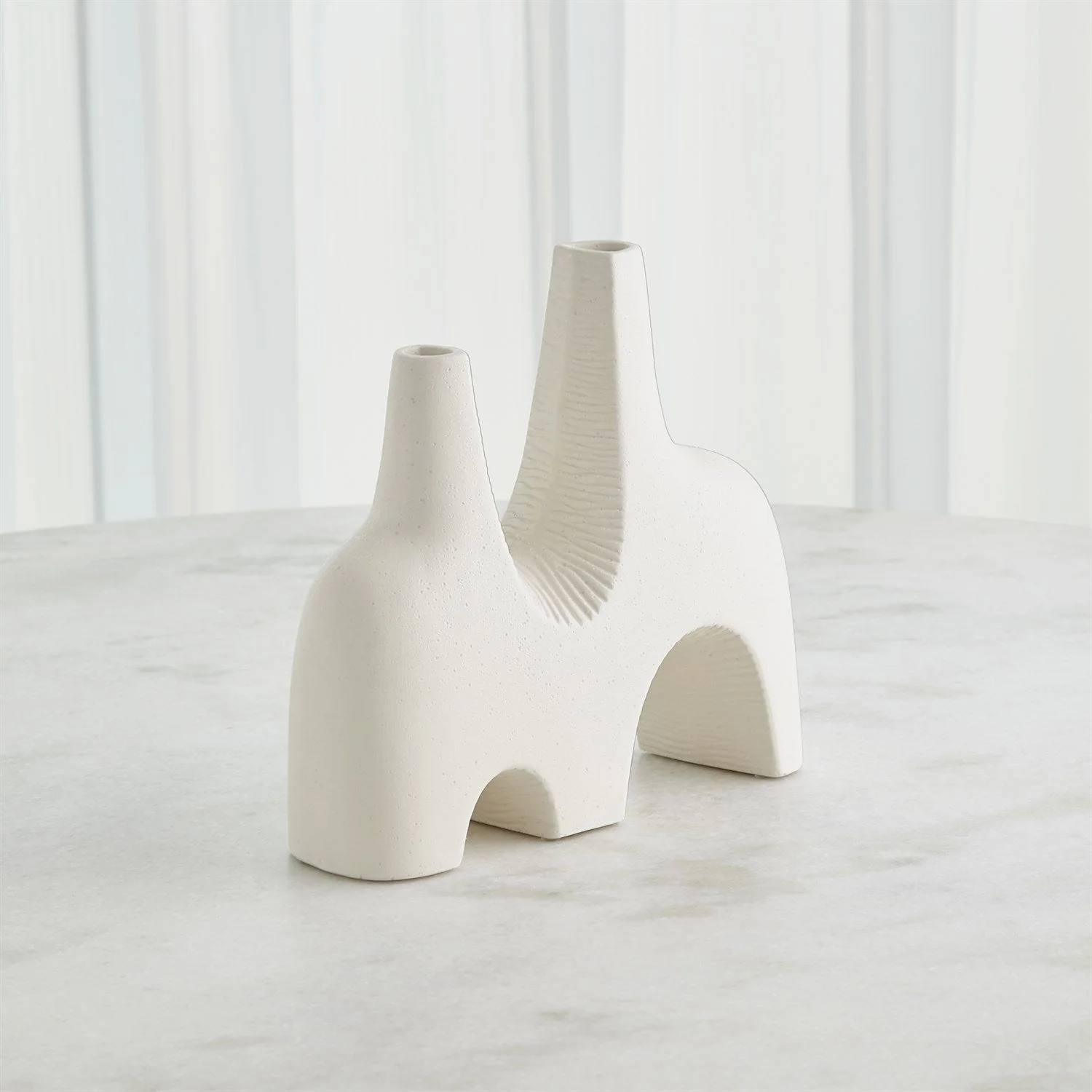 Global Views Cassel Vase - Matte White - Image 8