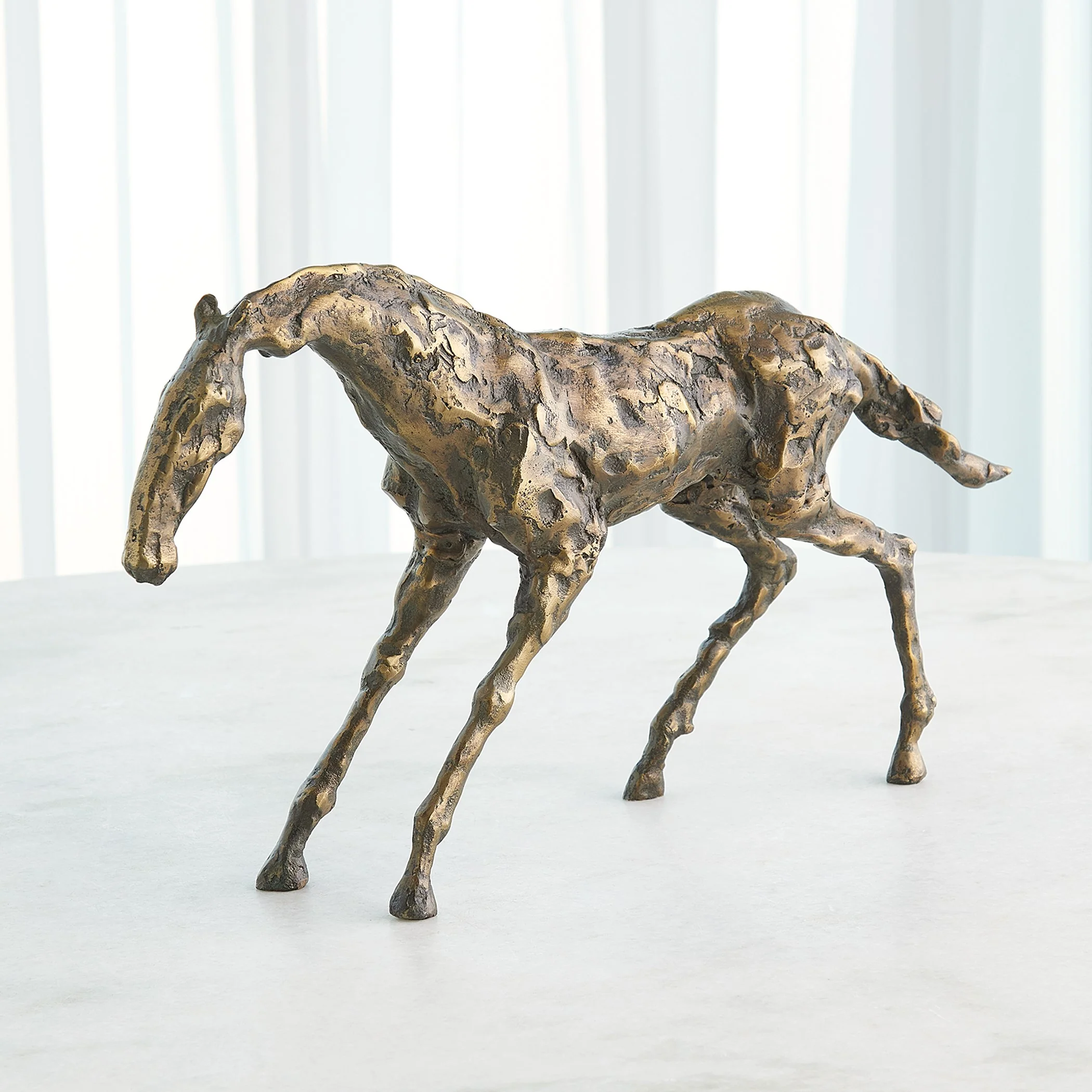 Global Views Cast Stallion - Image 5