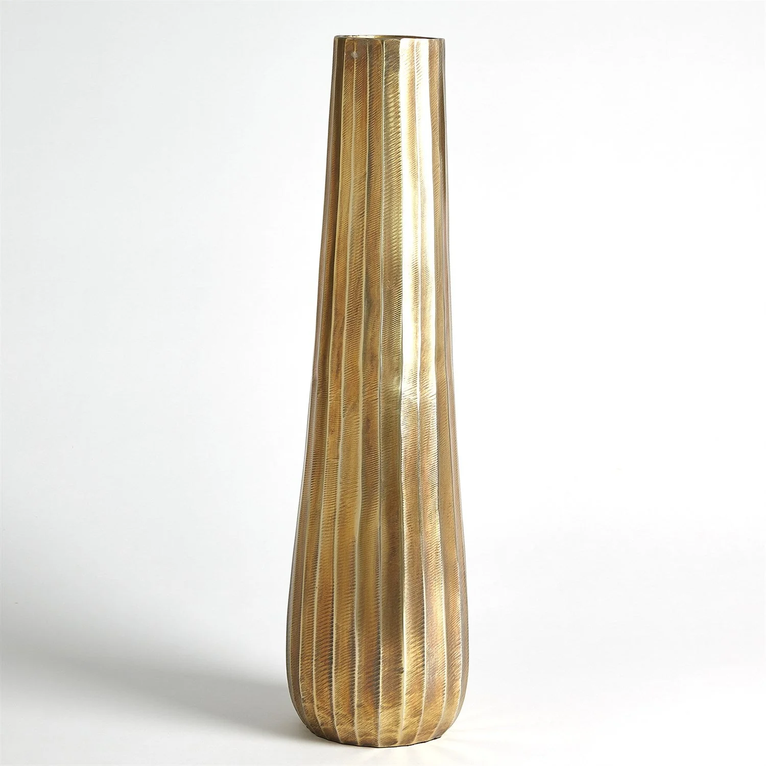 Global Views Chased Round Vase - Antique Brass - Image 4