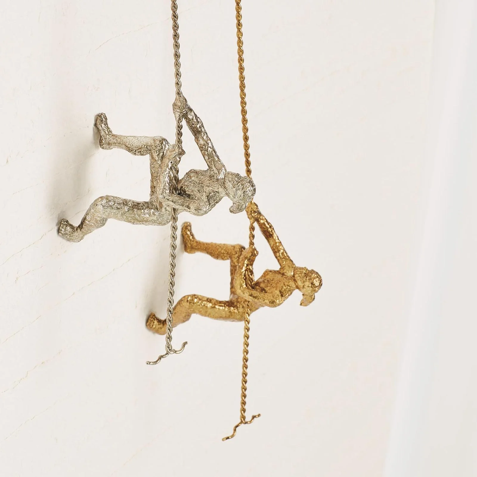 Global Views Climbing Wall Mounted - Image 3