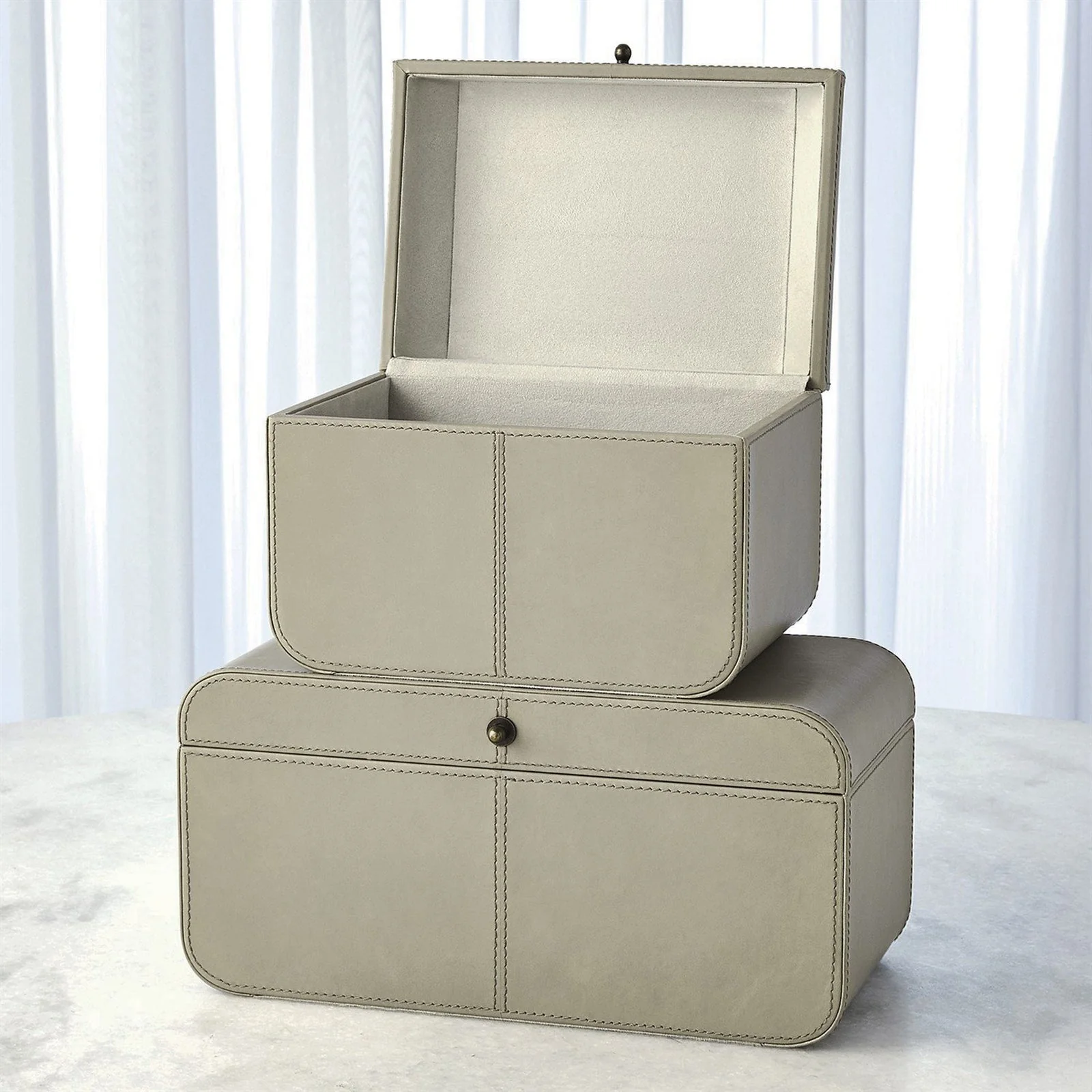 Global Views Curved Corner Box - Image 7