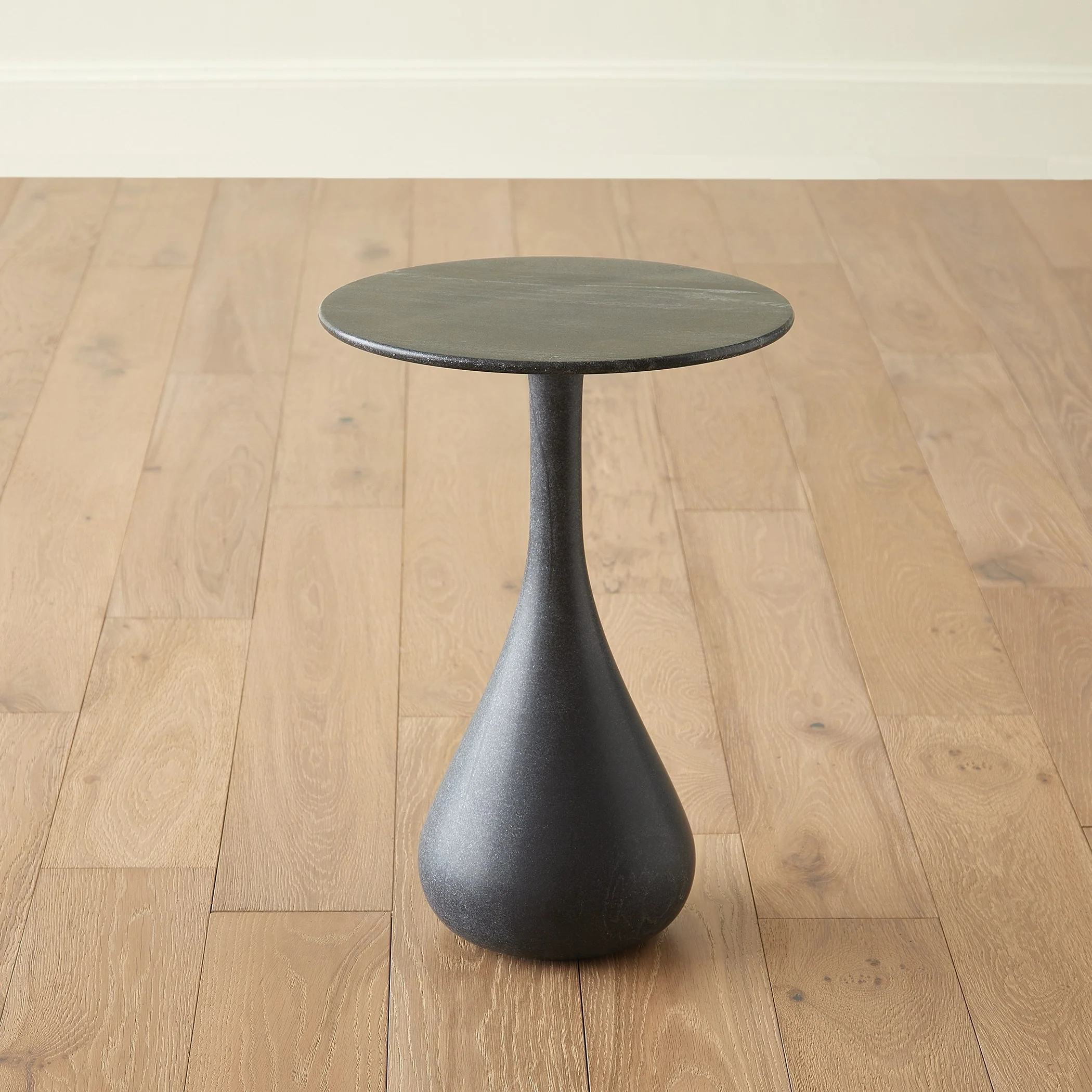 Global Views Dea Table-Black-Lg - Image 3