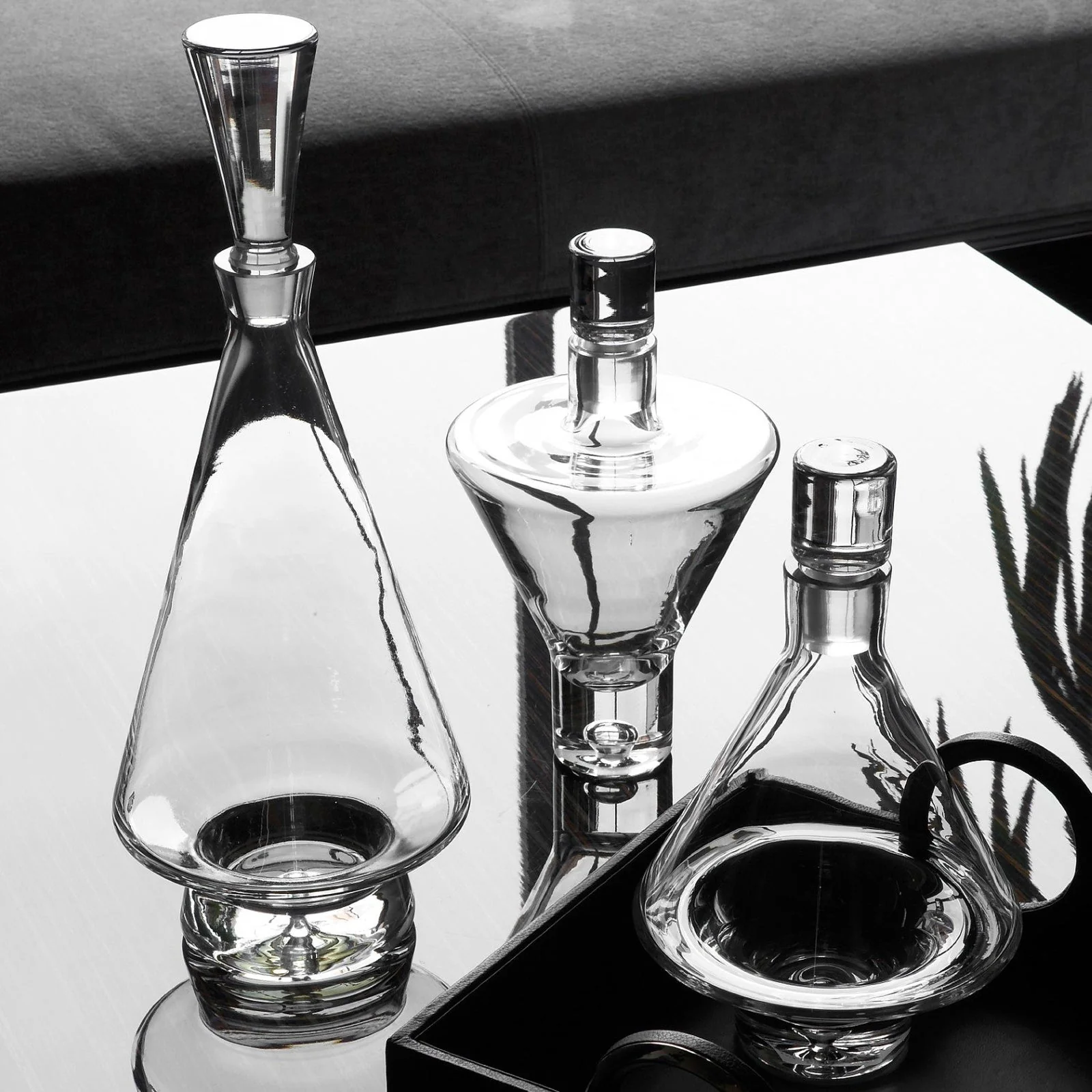 Global Views Clear Decanter - Image 2