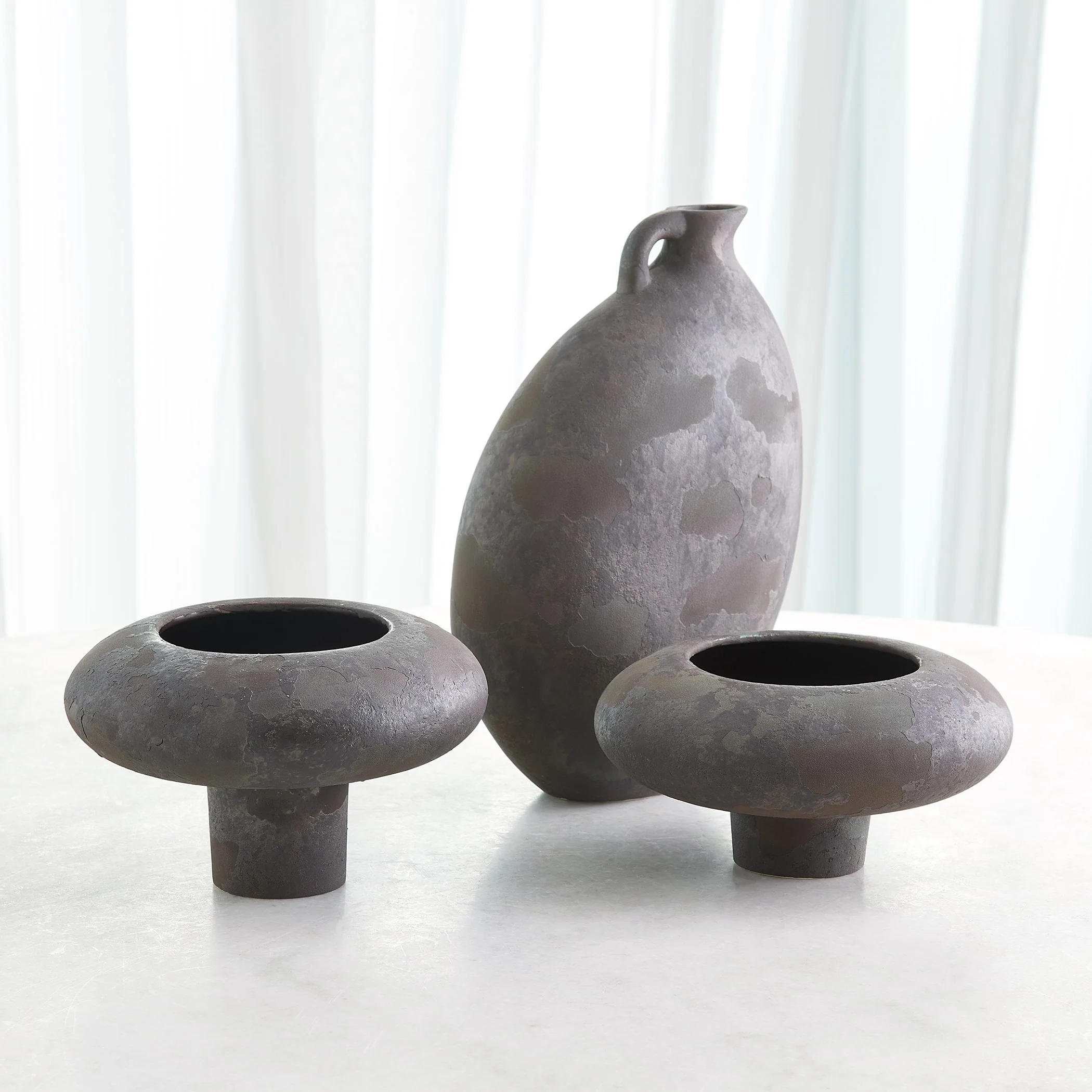 Global Views Diviners Vessel Soot - Image 4