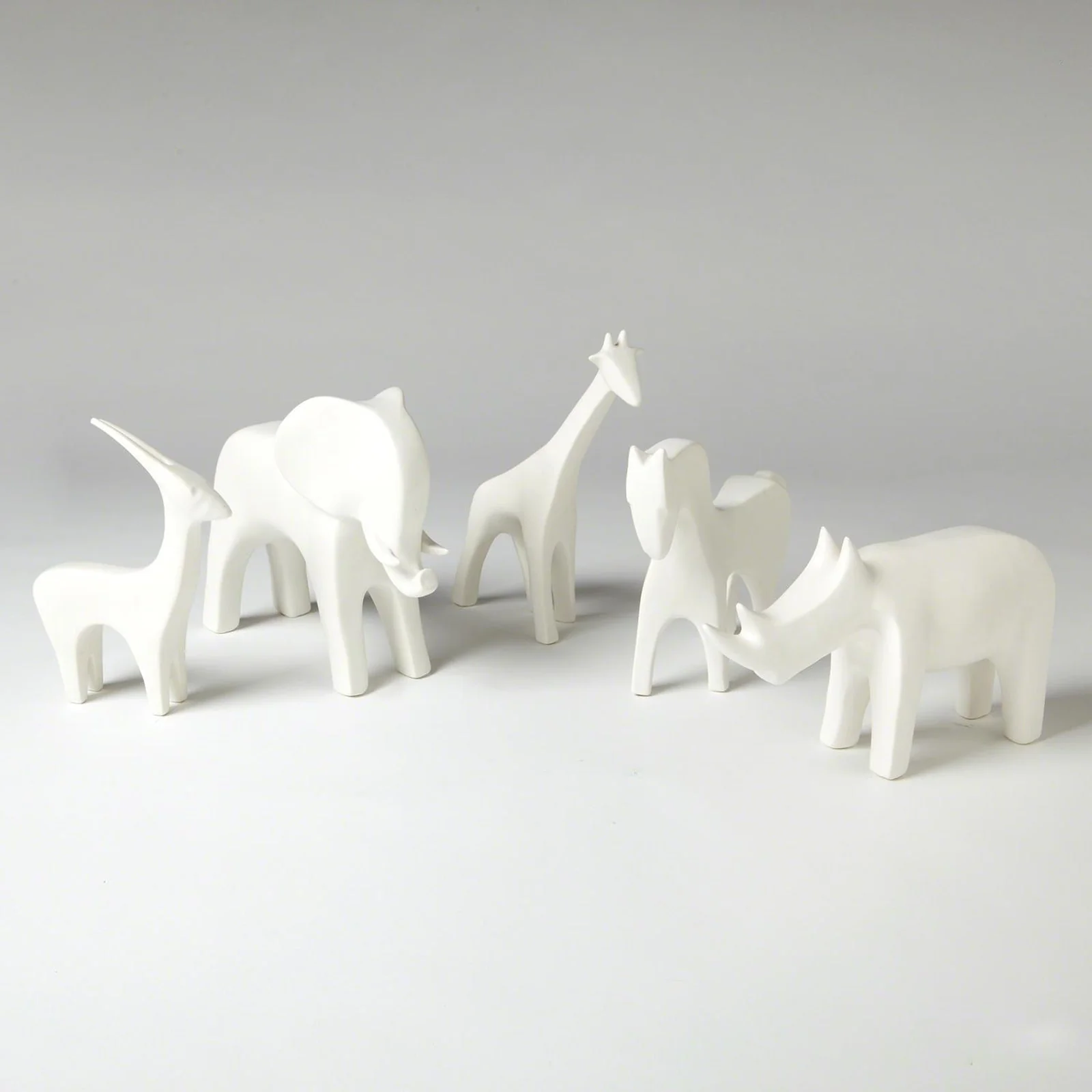 Global Views Elephant Sculptures - Image 2