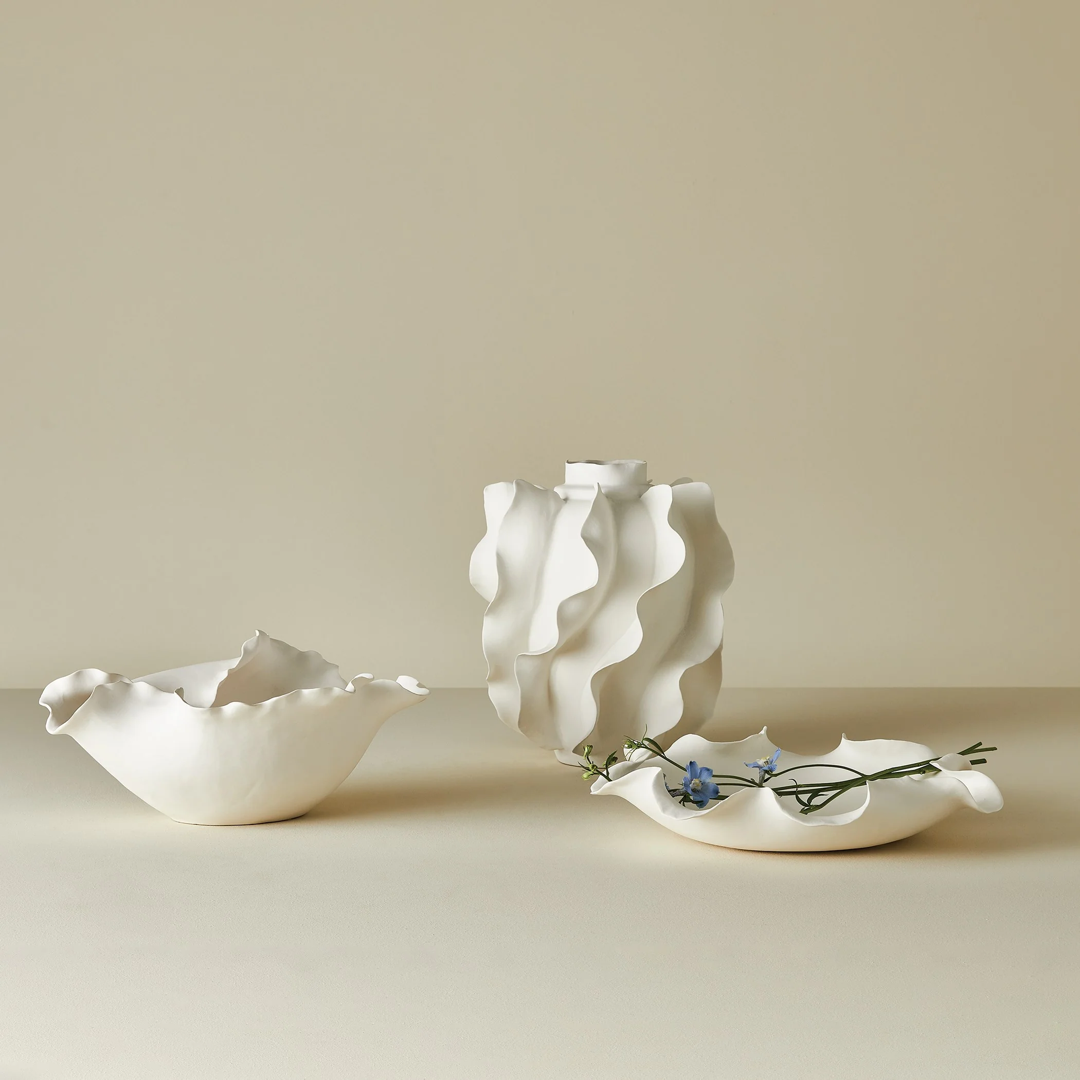 Global Views Folios Bowl Matte White - Image 6