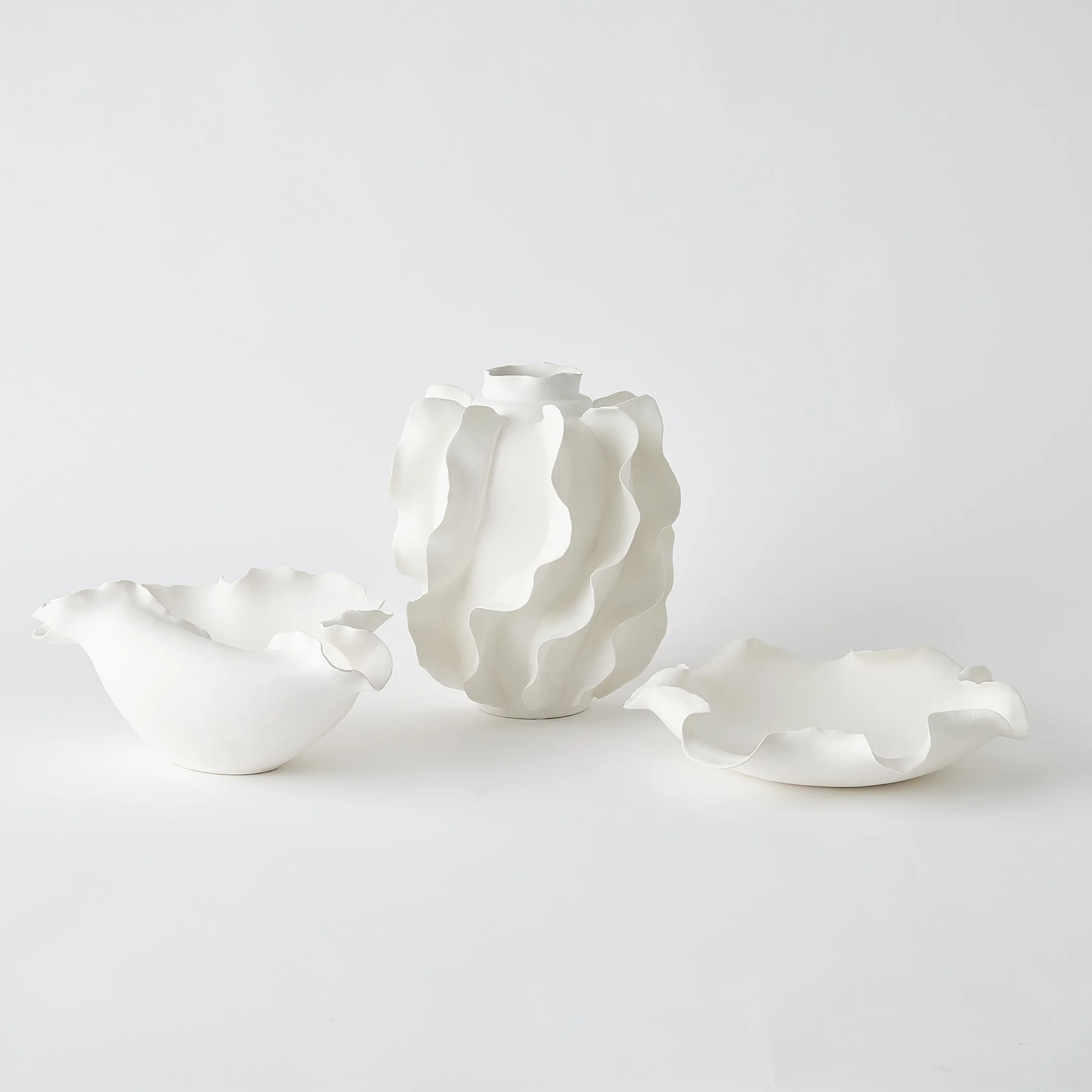 Global Views Folios Vase Matte White - Image 4