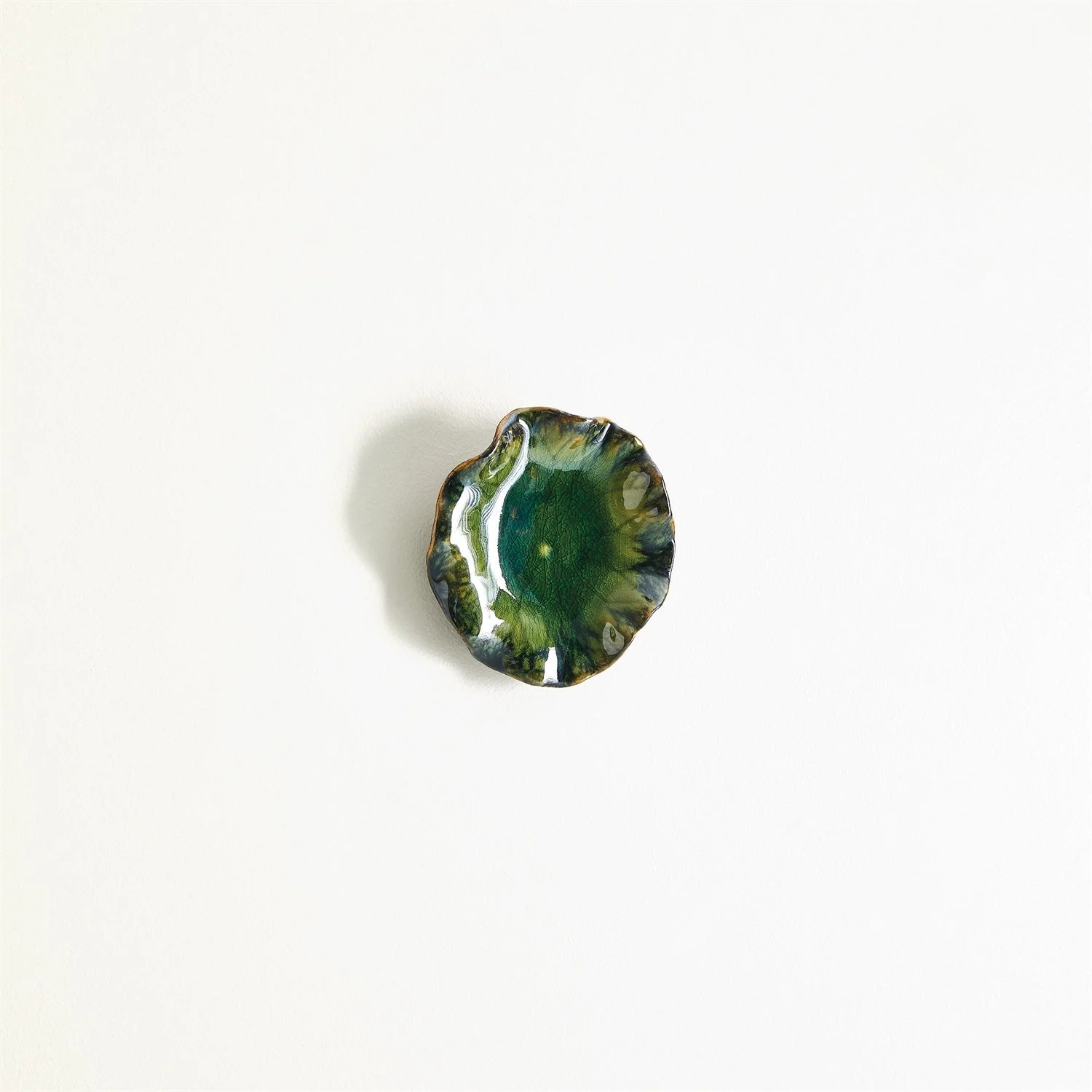 Global Views Free Formed Lily Plate-Green - Image 6