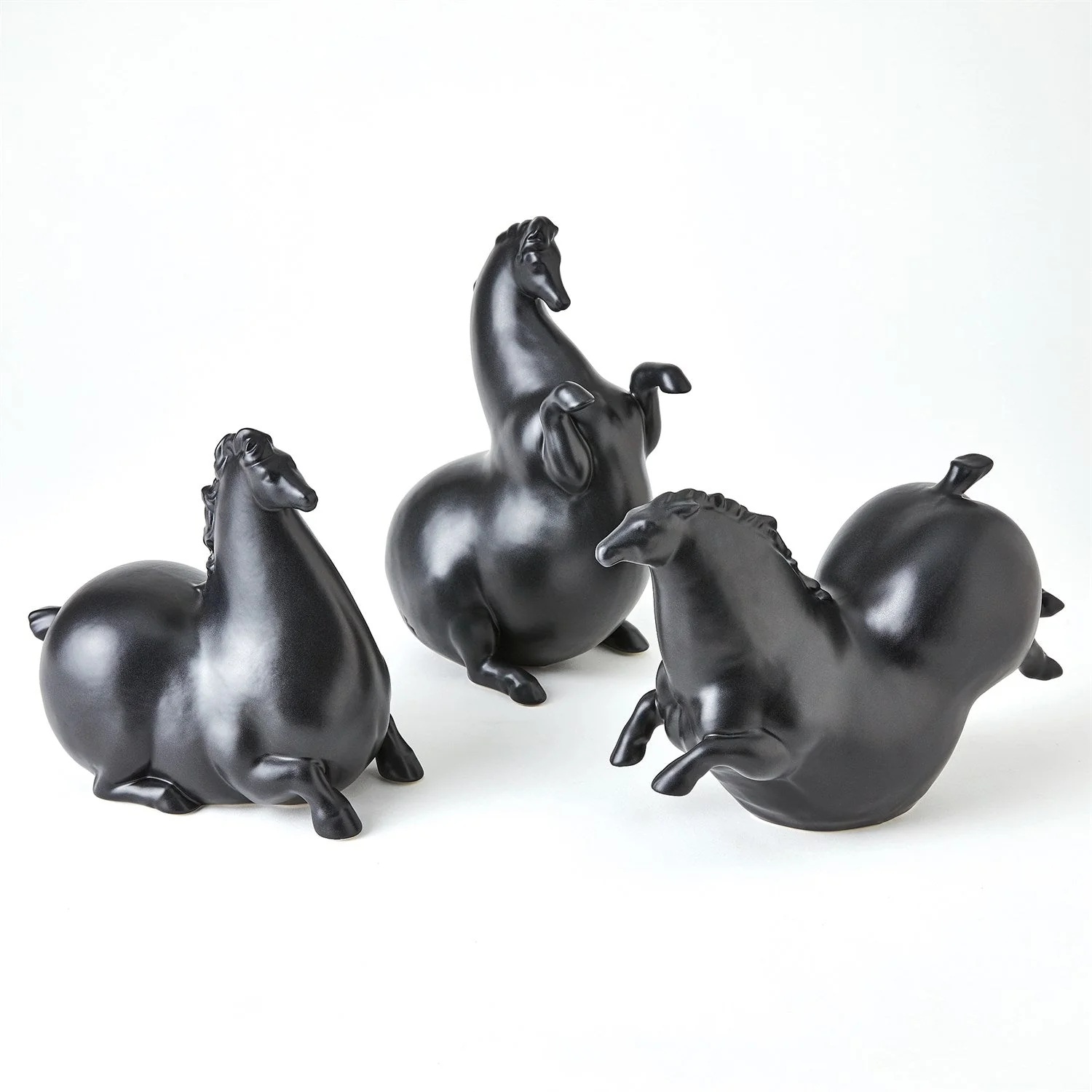 Global Views Friesian Horse - Matte Black - Image 5