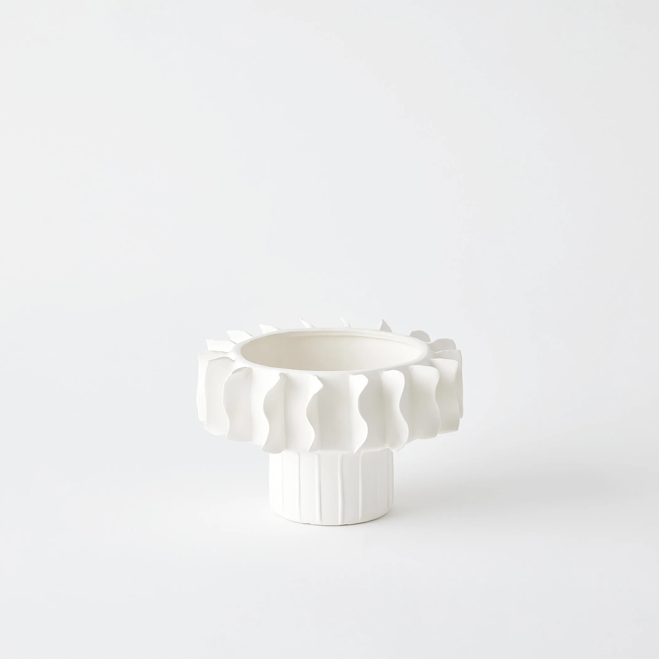 Global Views Frilled Bowl Matte White