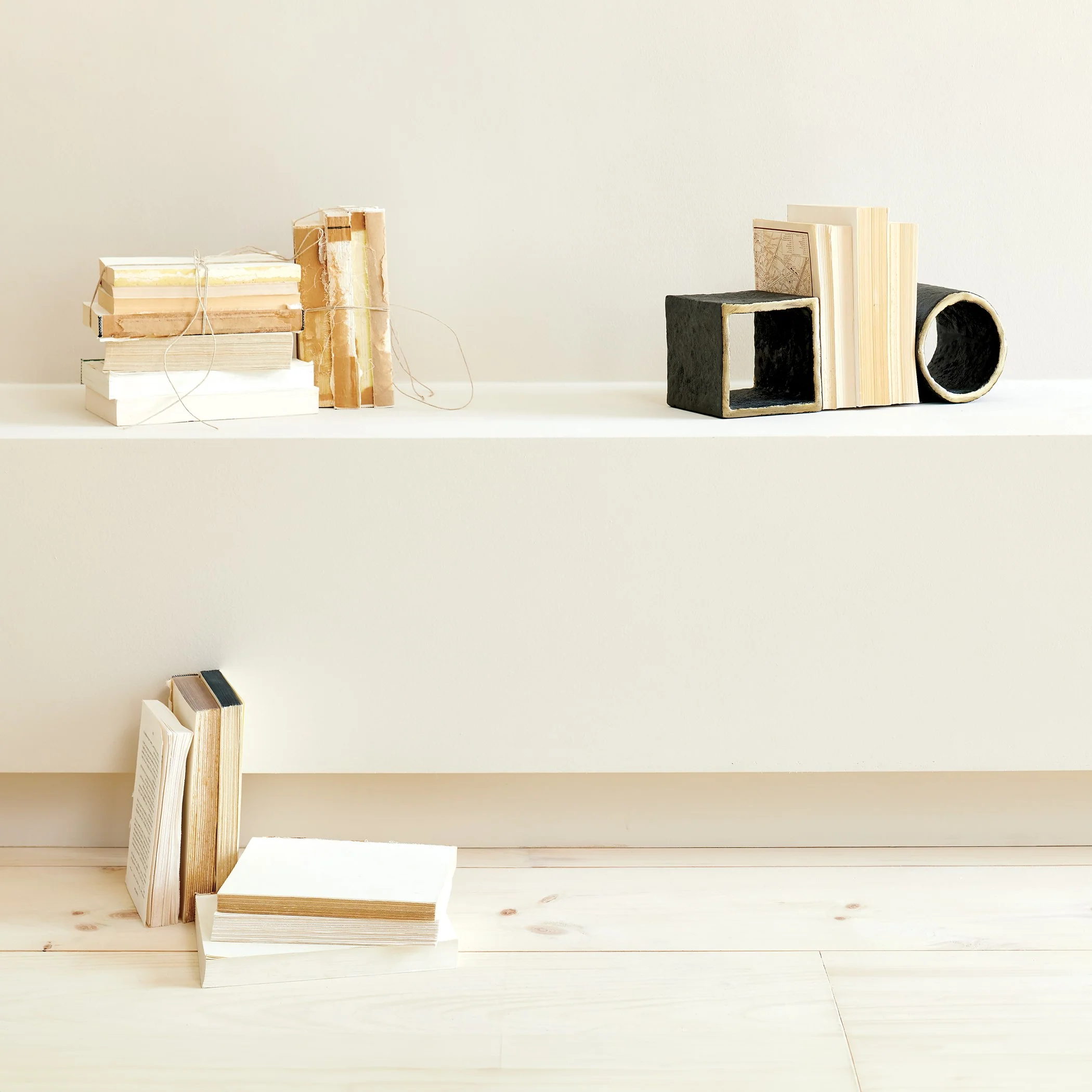 Global Views Geometry Bookends - Image 7