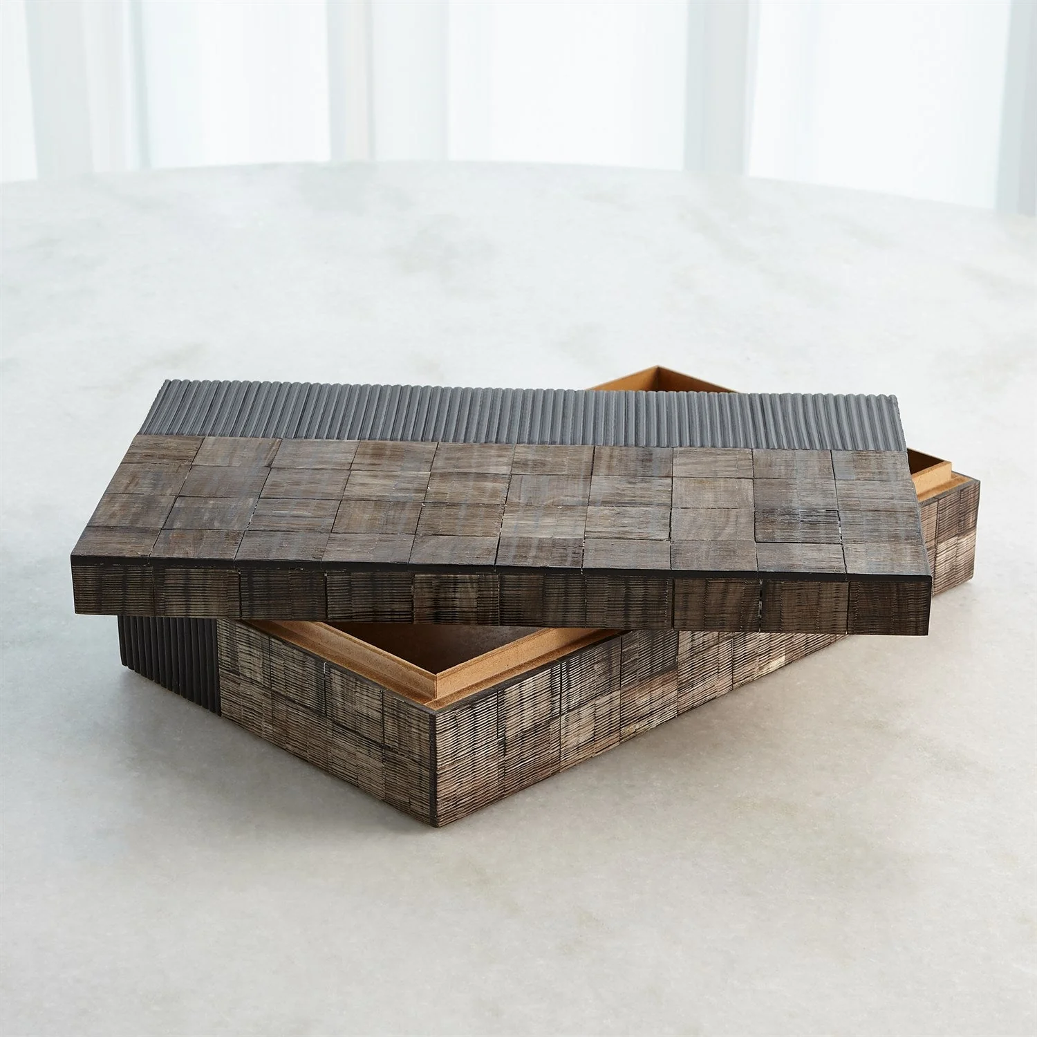 Global Views Gilles Ribbed Horn/Resin Box - Image 9
