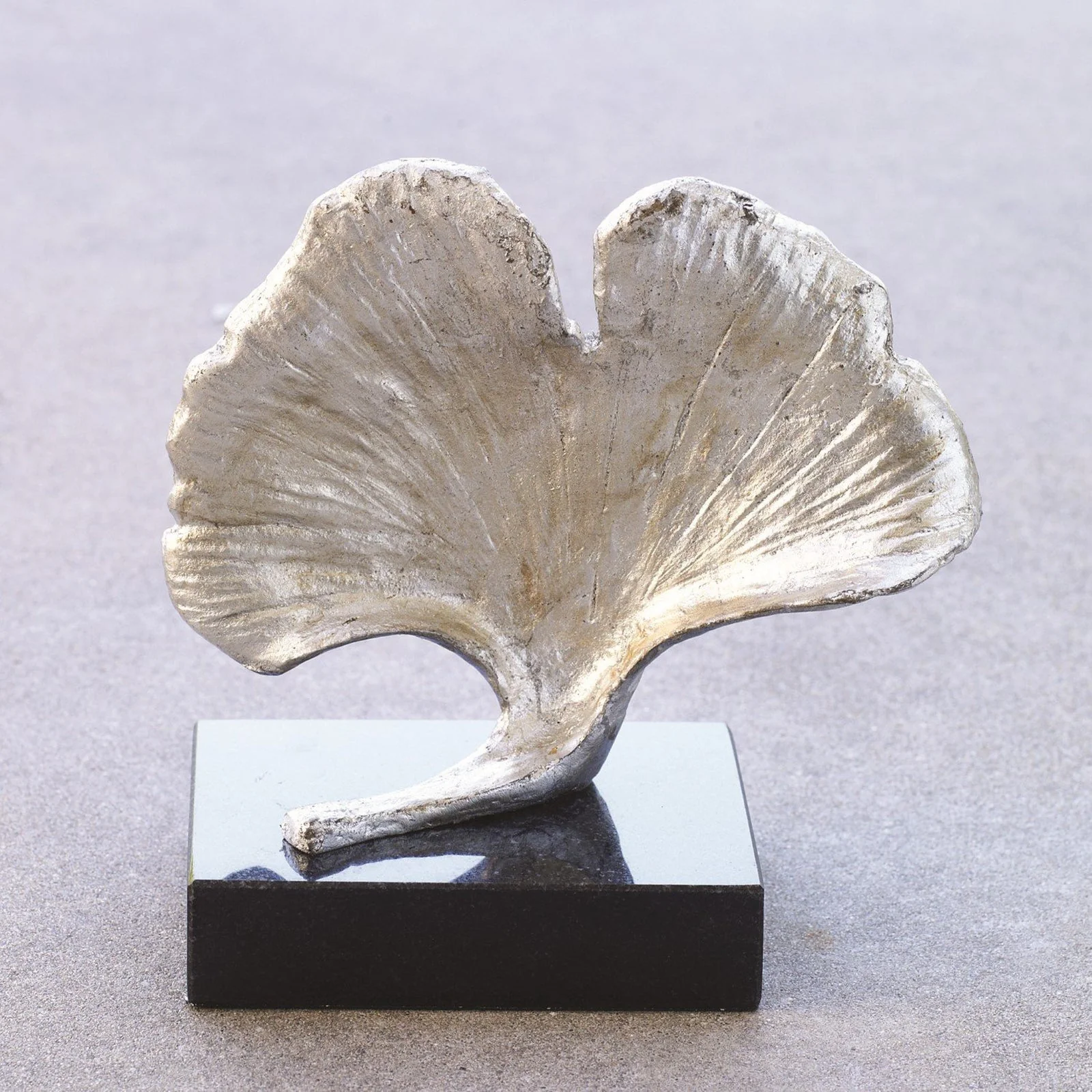 Global Views Ginkgo Leaf Objet Sculpture - Image 4