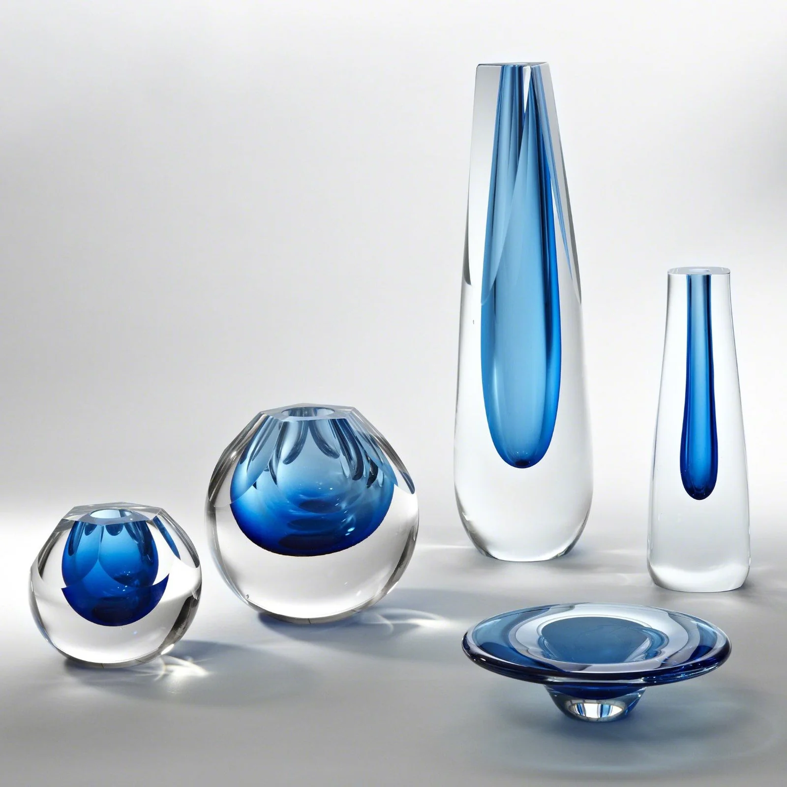 Global Views Glass Vase - Image 6