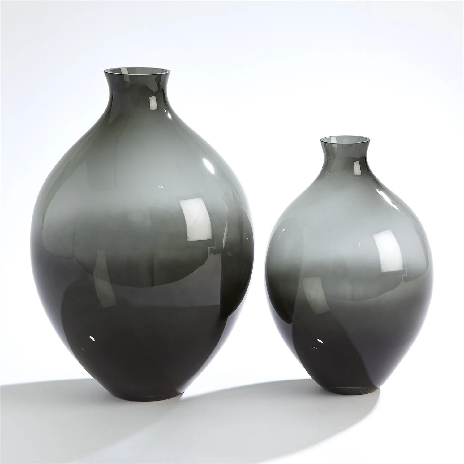 Global Views Grey Amphora Glass Vase Clearance - Image 4