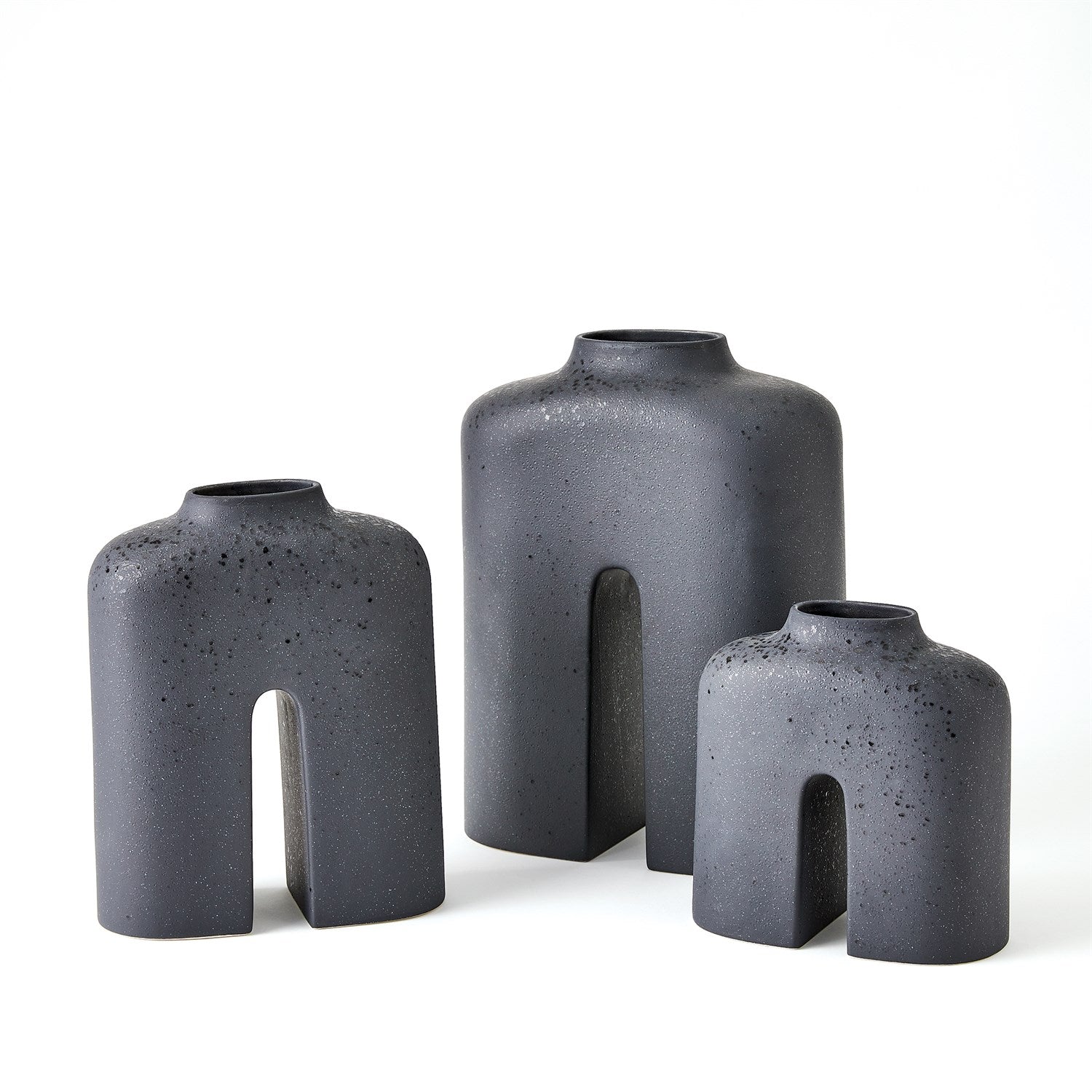 Global Views Guardian Vase - Black - Image 3