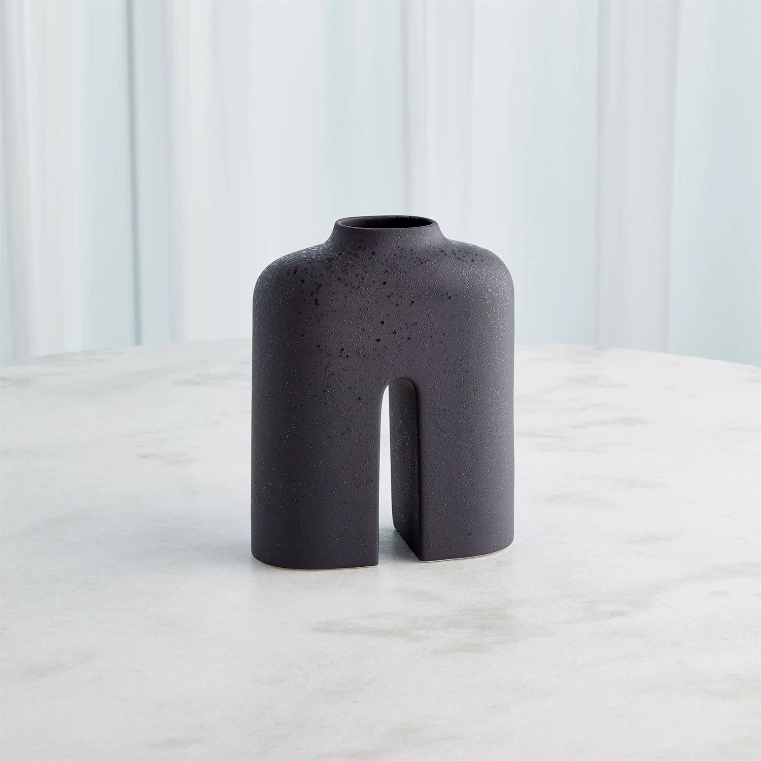 Global Views Guardian Vase - Black - Image 9