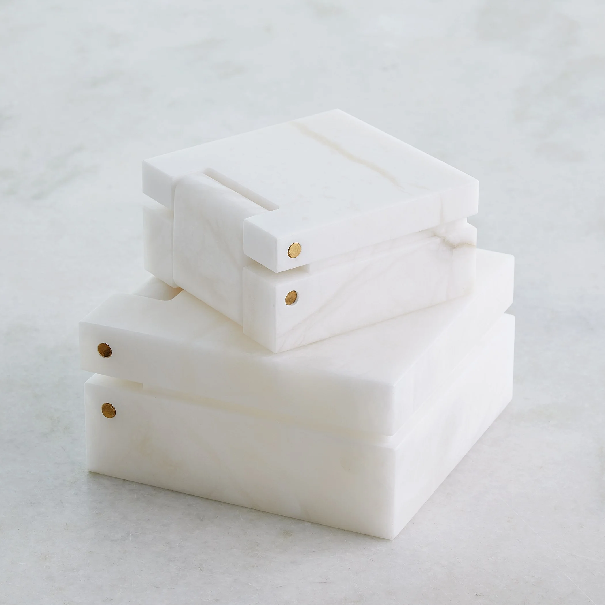 Global Views Hinged Alabaster Box White - Image 10
