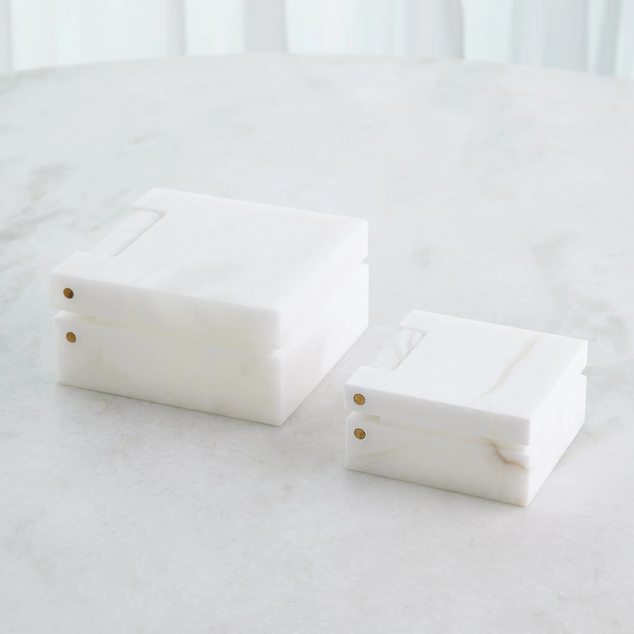 Global Views Hinged Alabaster Box White - Image 11