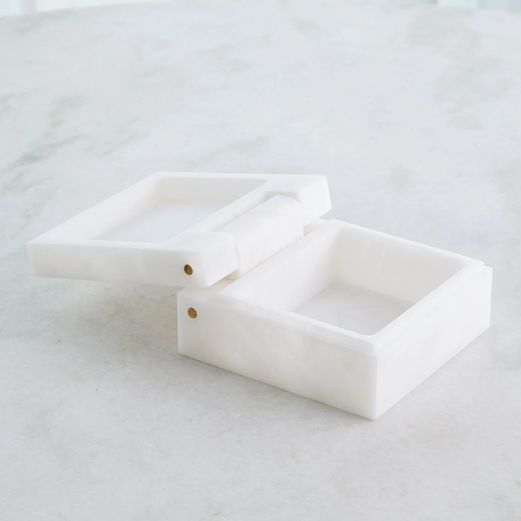 Global Views Hinged Alabaster Box White - Image 18