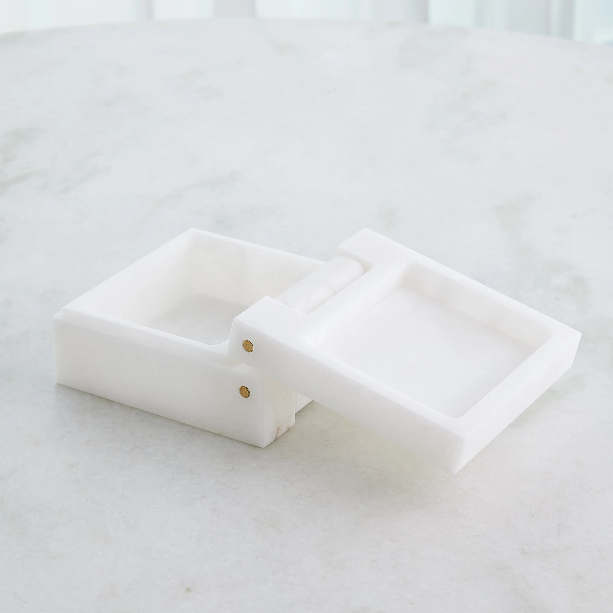 Global Views Hinged Alabaster Box White - Image 19